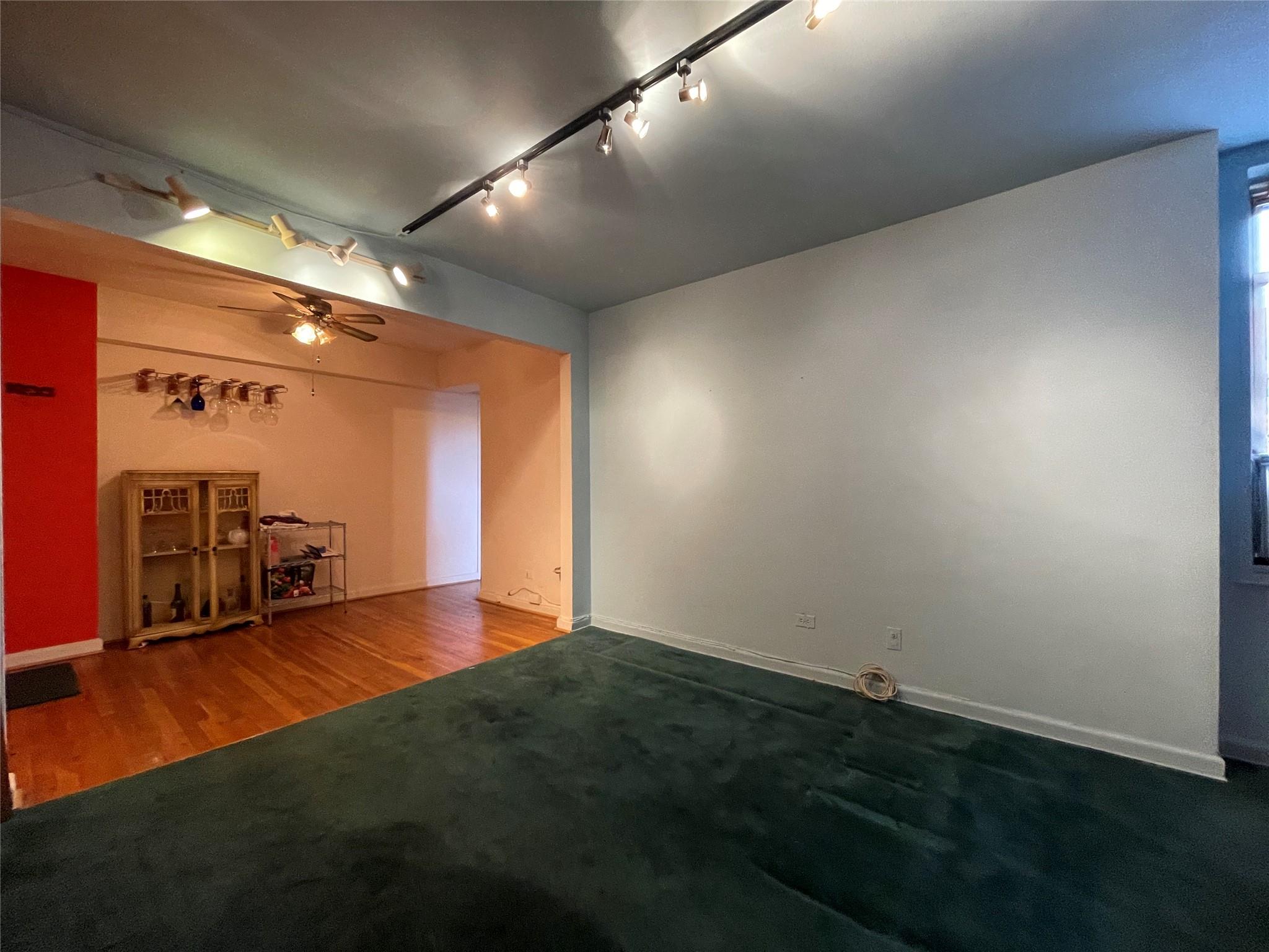 #14 photo, 1480 Thieriot Ave, Bronx , NY 10460