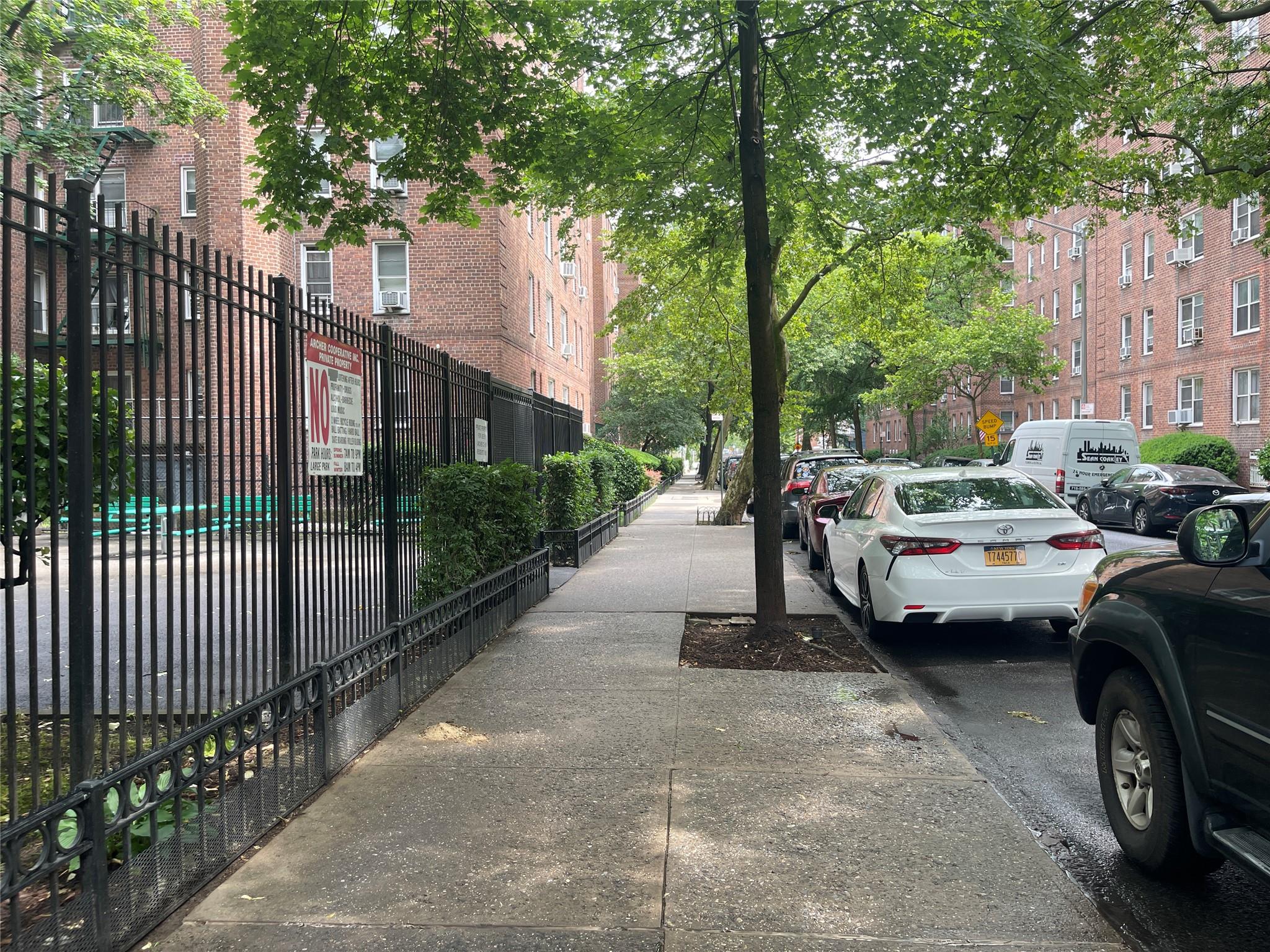 #15 photo, 1480 Thieriot Ave, Bronx , NY 10460