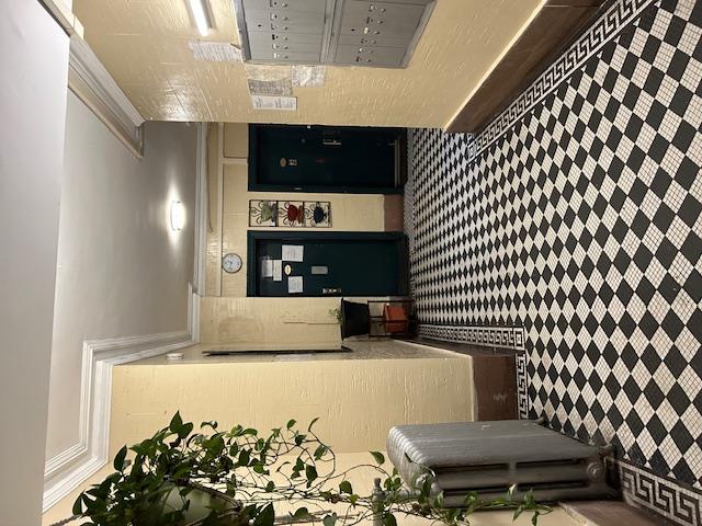 #3 photo, 2431 Crotona Avenue, ブロンクス区 Bronx , NY 10458