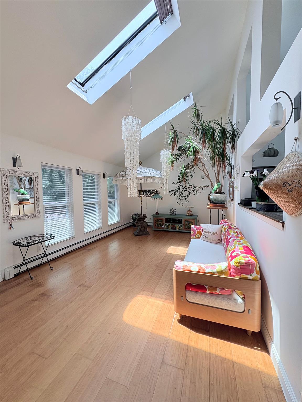 #2 photo, 257 Wavecrest Drive, Mastic Beach , NY 11951