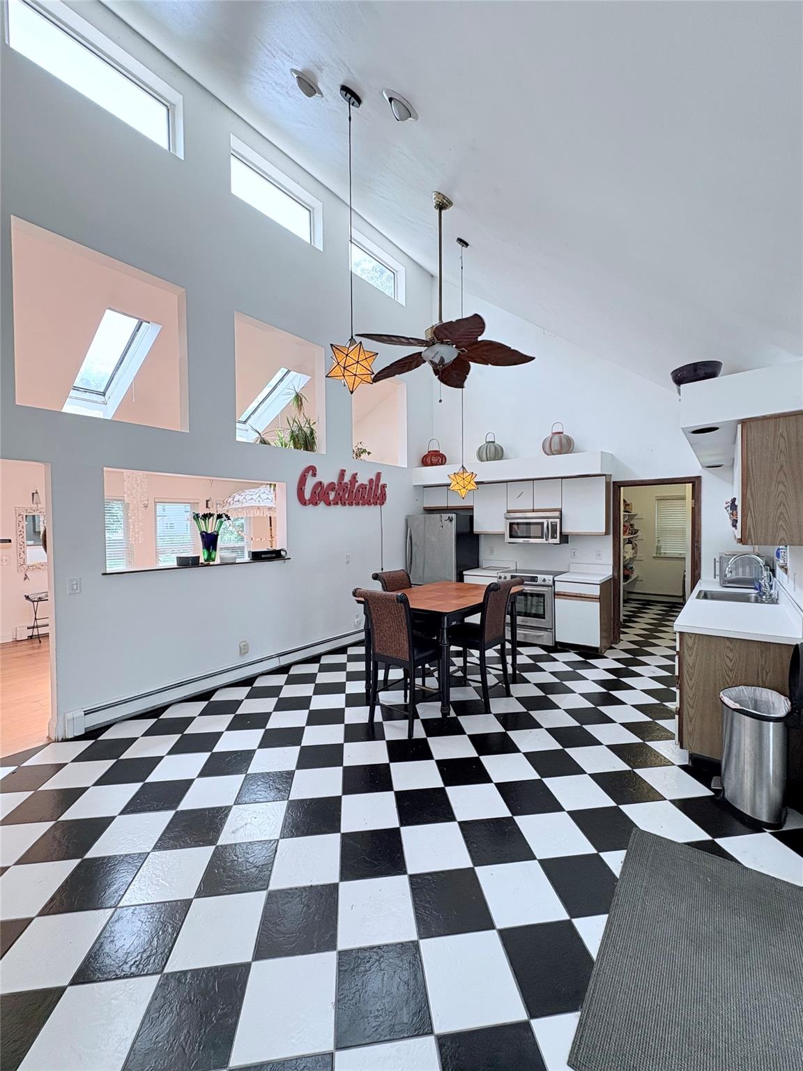 #4 photo, 257 Wavecrest Drive, Mastic Beach , NY 11951