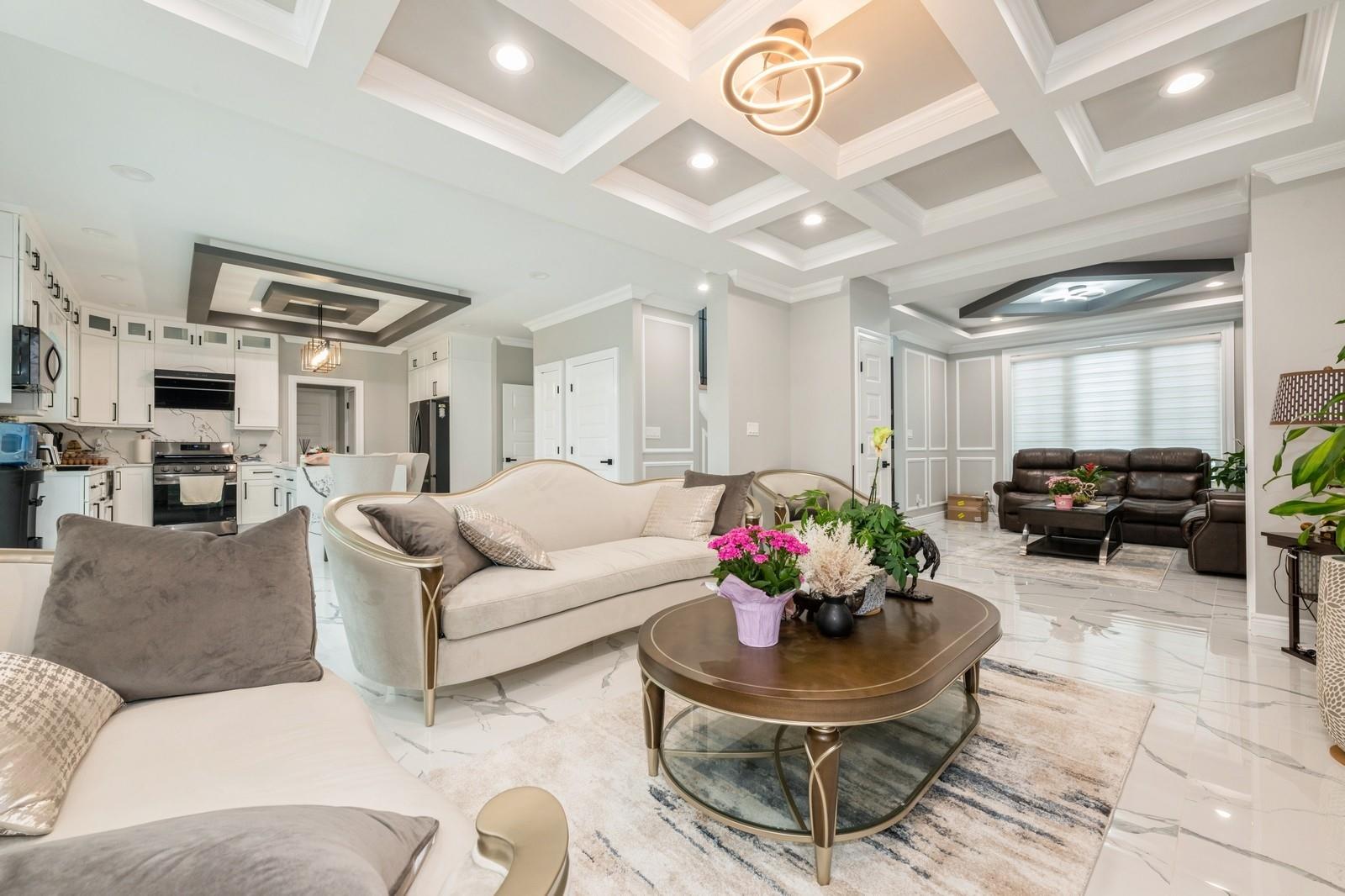 #11 photo, 215 Marguerite Ave, ナッソー郡 South Floral Park , NY 11001