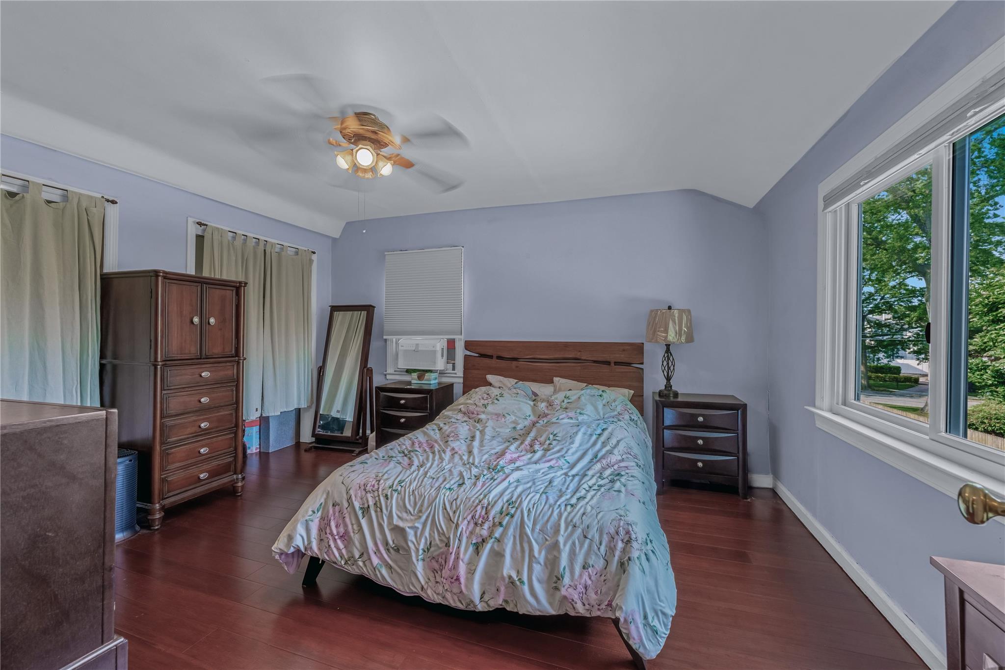 #16 photo, 72 Harris Avenue, ナッソー郡 Hewlett , NY 11557