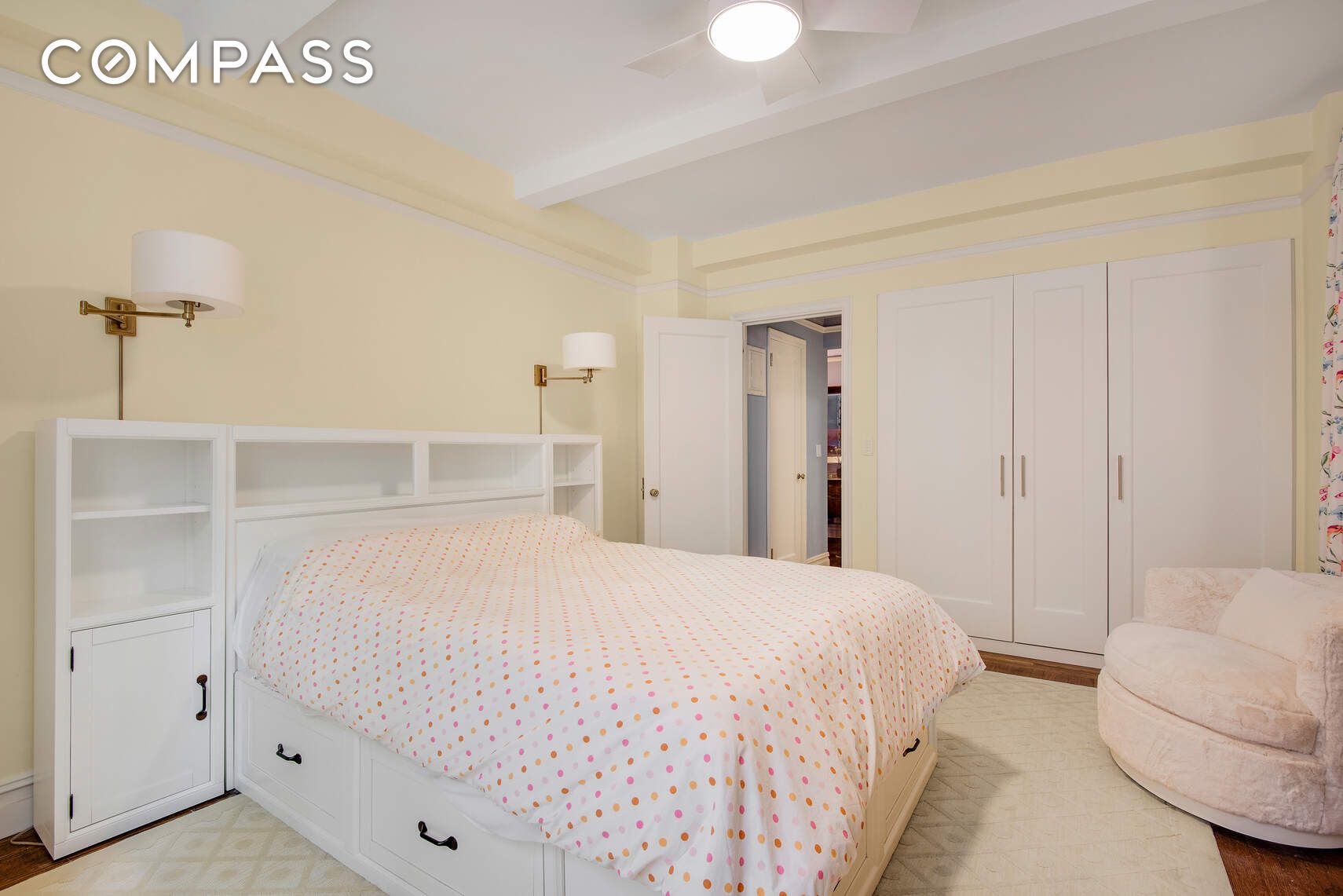 #10 photo, 11 W 69th Street, マンハッタン Upper West Side , NY 10023