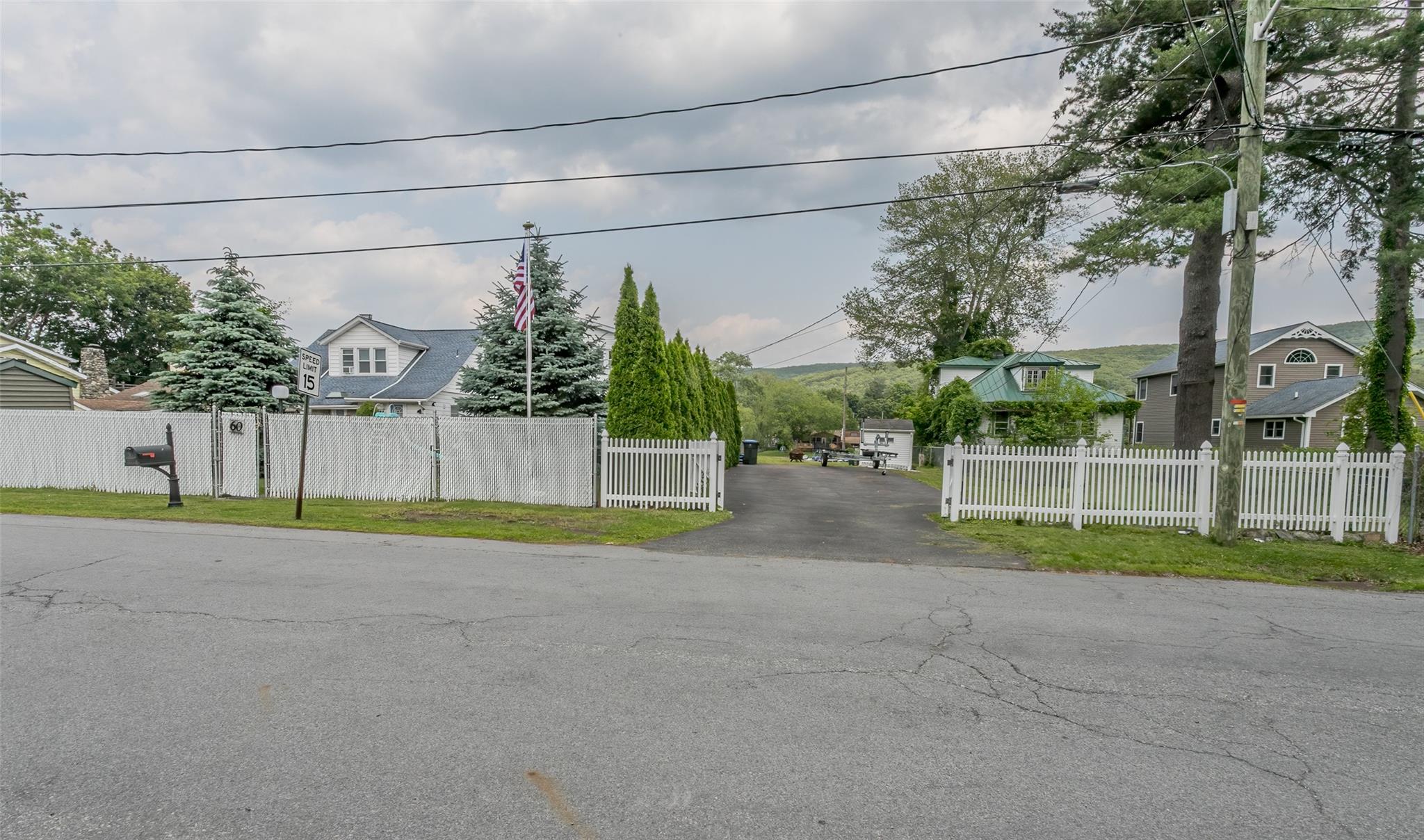 #2 photo, 60 Linden Avenue, Greenwood Lake , NY 10925