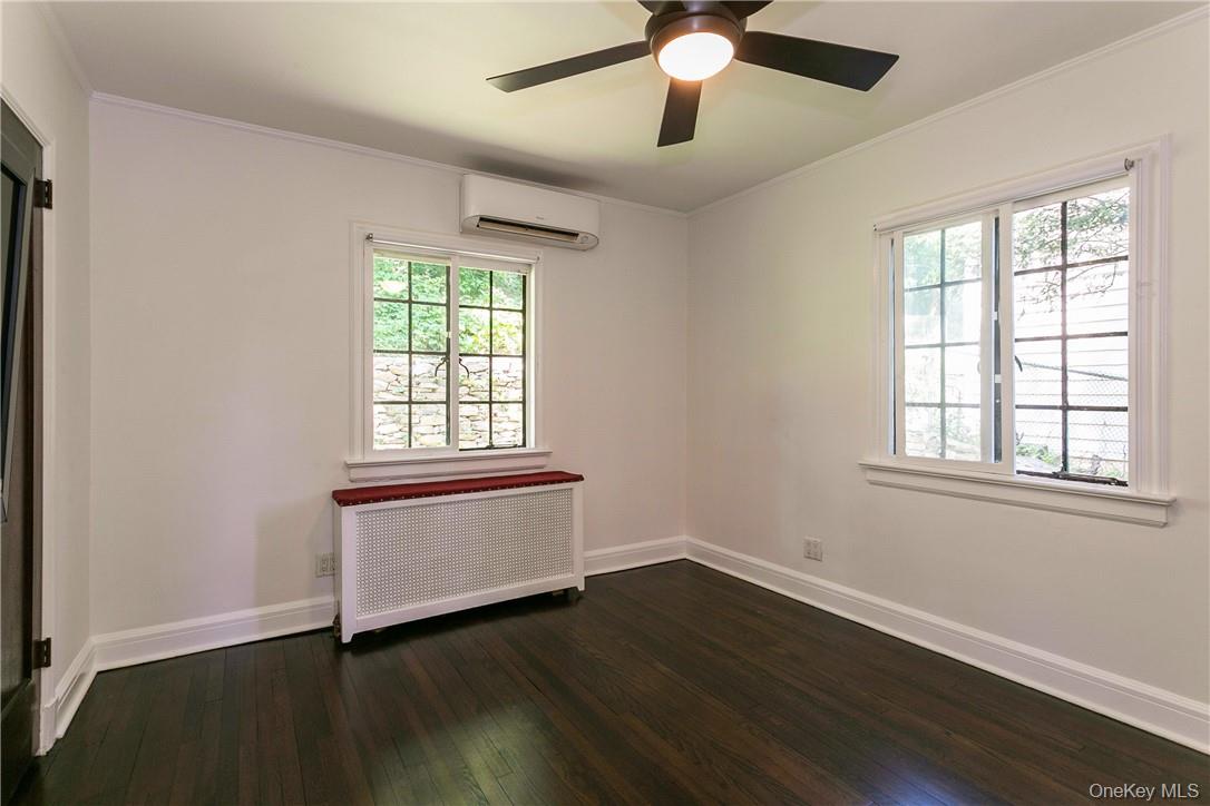 #11 photo, 1191 Post Road, Scarsdale , NY 10583