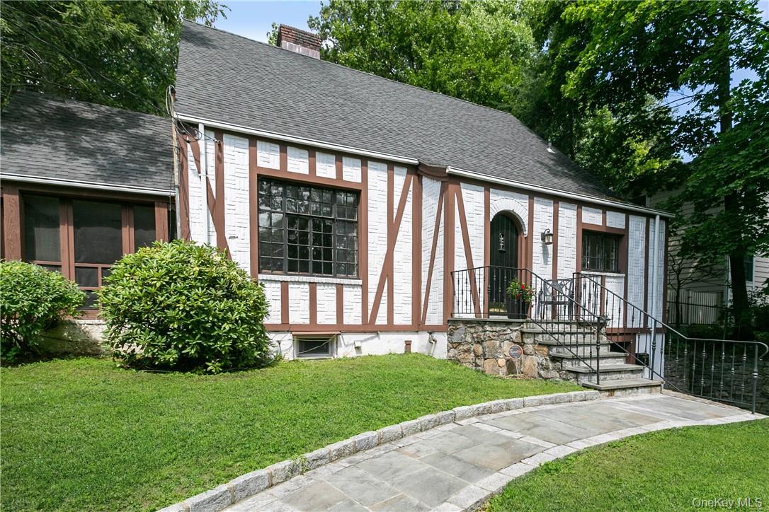 #17 photo, 1191 Post Road, Scarsdale , NY 10583