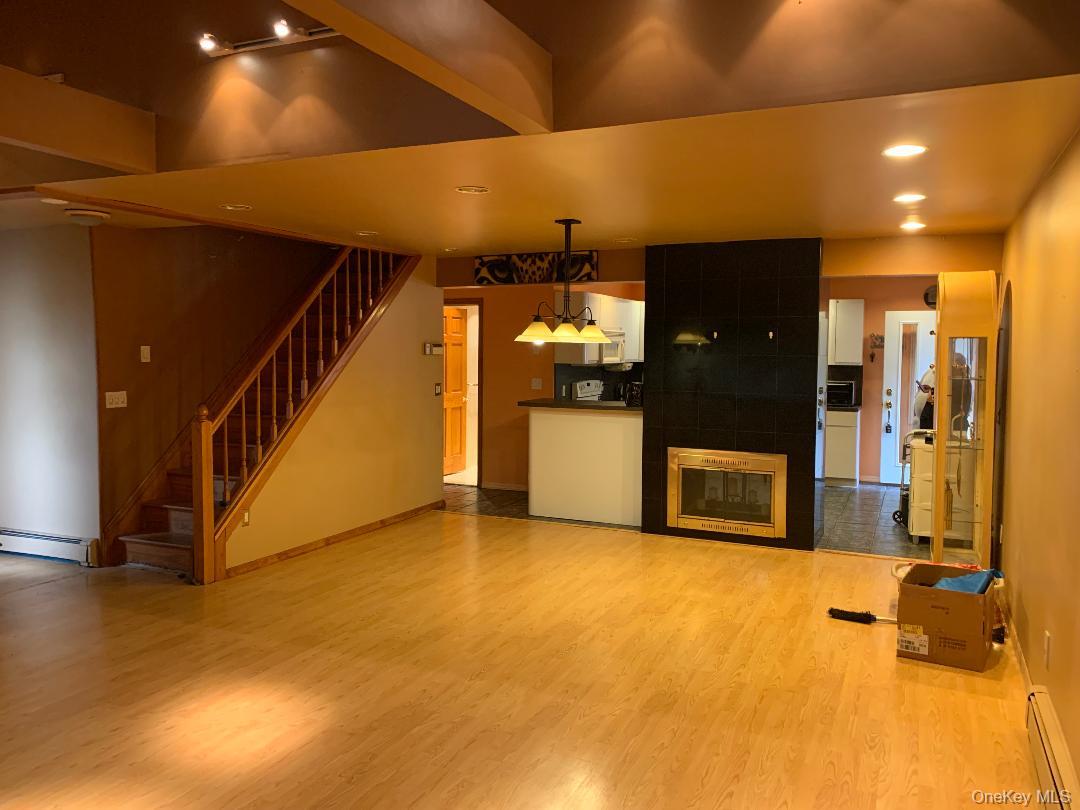 #5 photo, 231 Willowood Drive, ナッソー郡 Wantagh , NY 11793