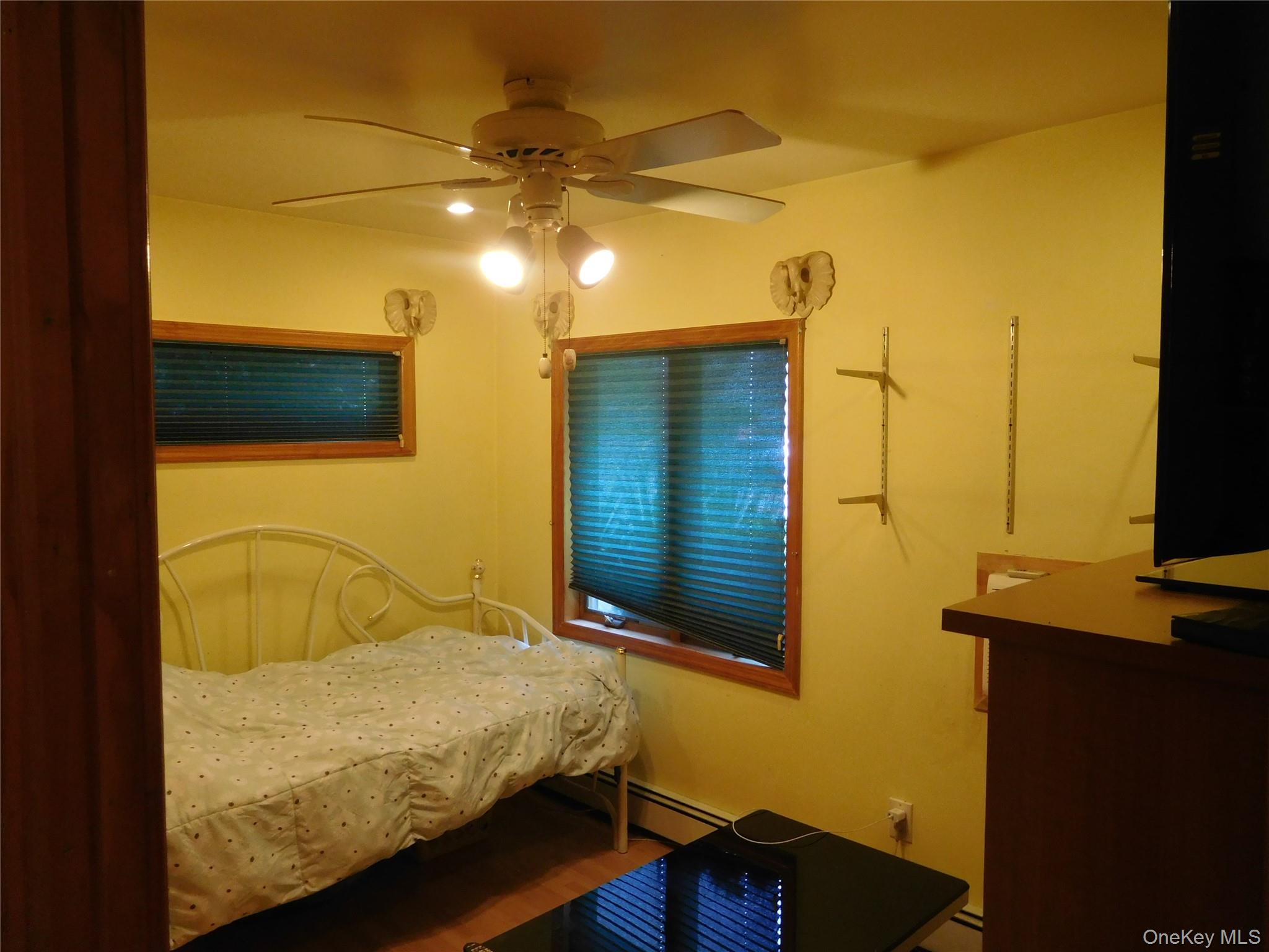 #9 photo, 231 Willowood Drive, ナッソー郡 Wantagh , NY 11793