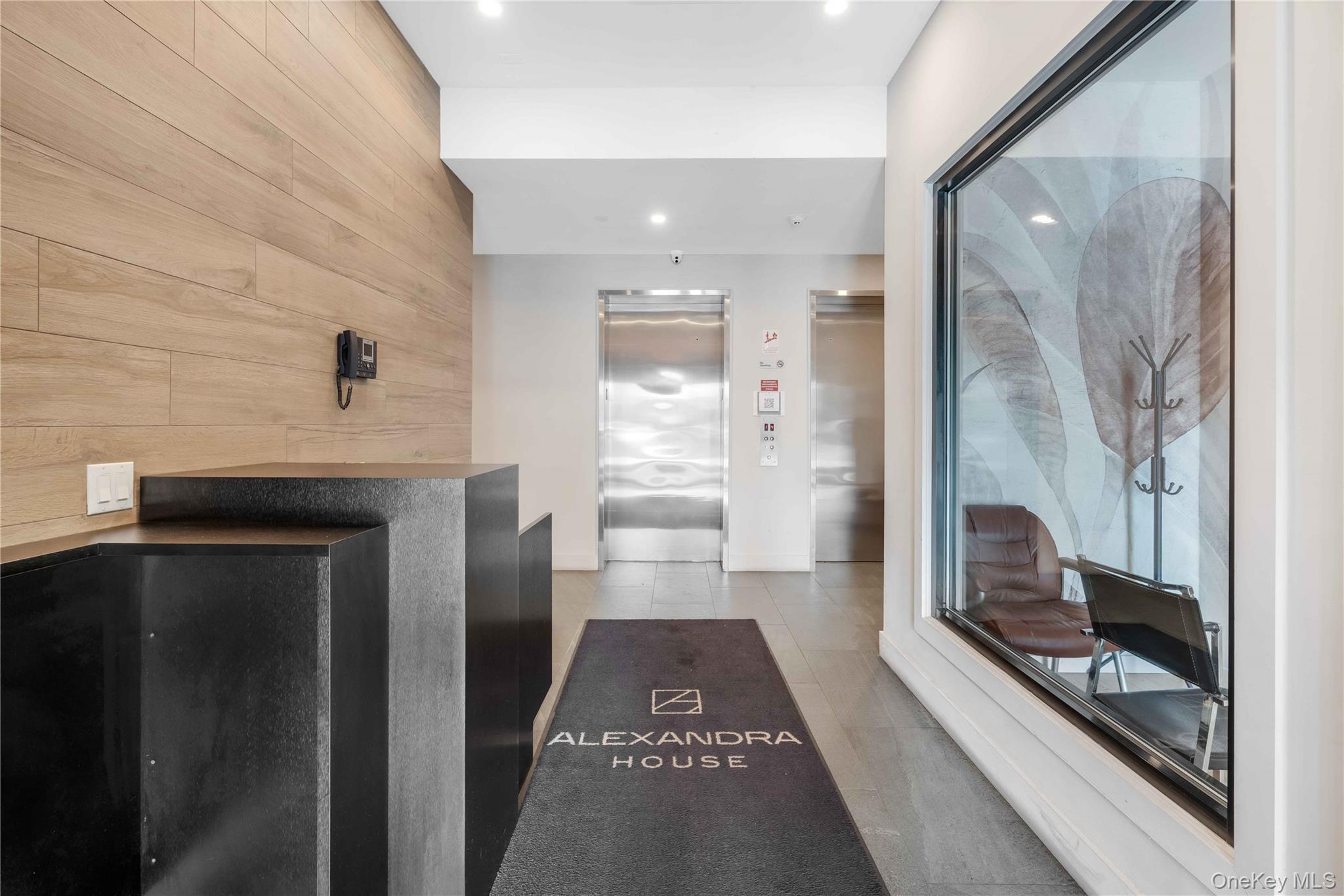 #15 photo, 2222 Ocean Avenue, ブルックリン区 Brooklyn , NY 11229