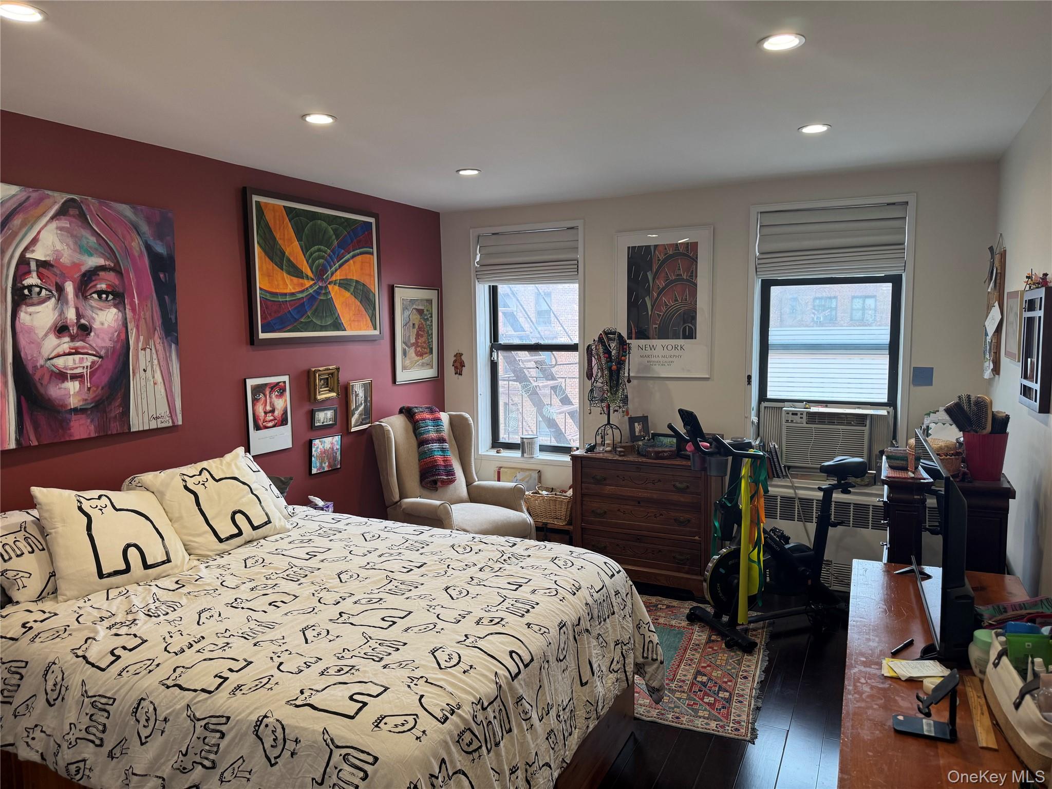 #9 photo, 33-27 91st Street, কুইন্‌স Jackson Heights , NY 11372