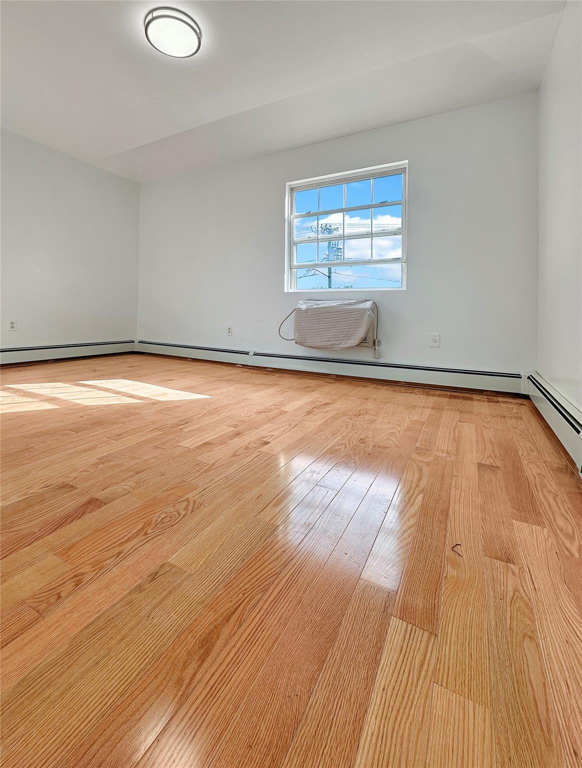 #10 photo, 10835 157th Street, Jamaica , NY 11433