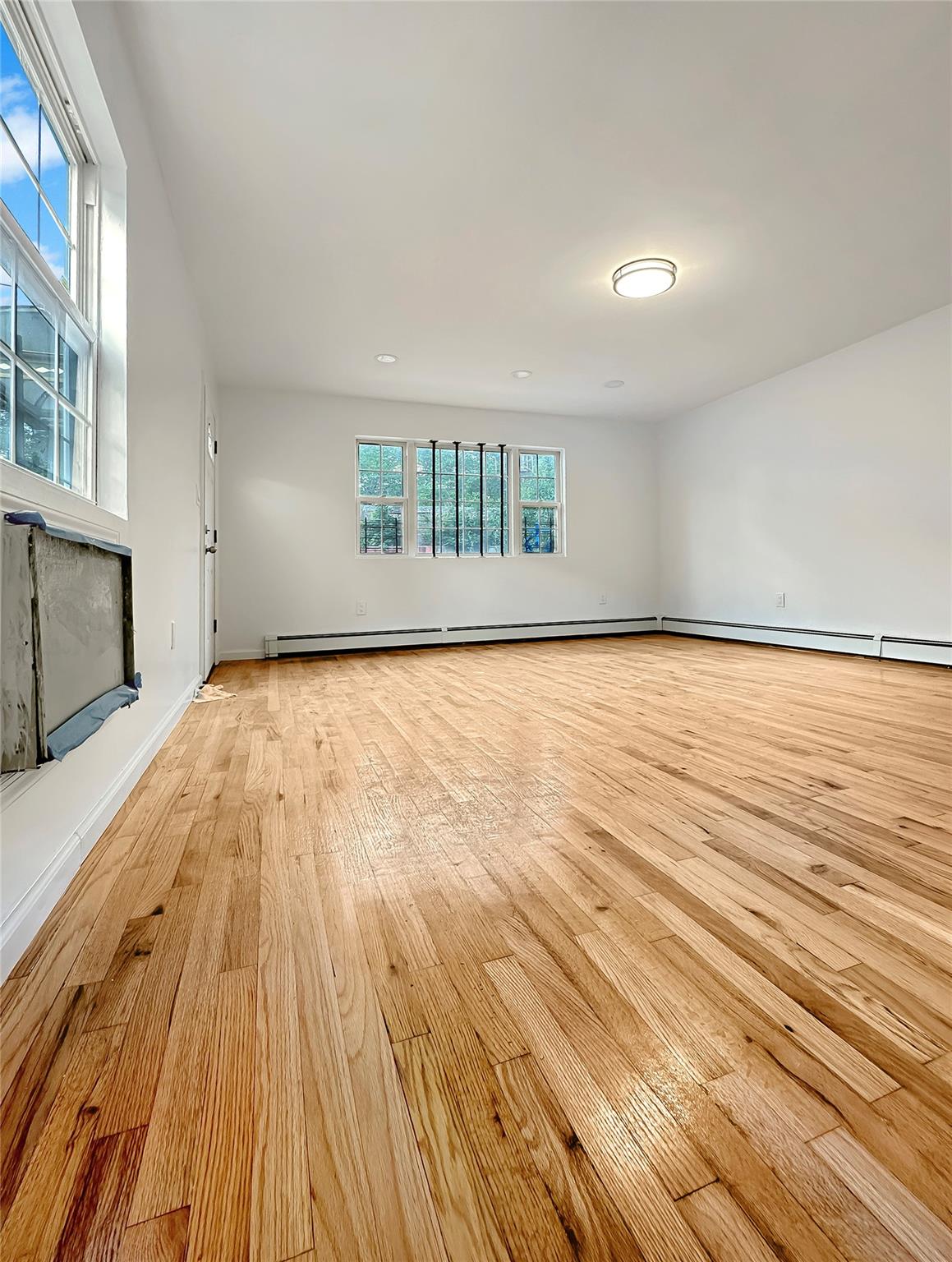 #18 photo, 10835 157th Street, Jamaica , NY 11433