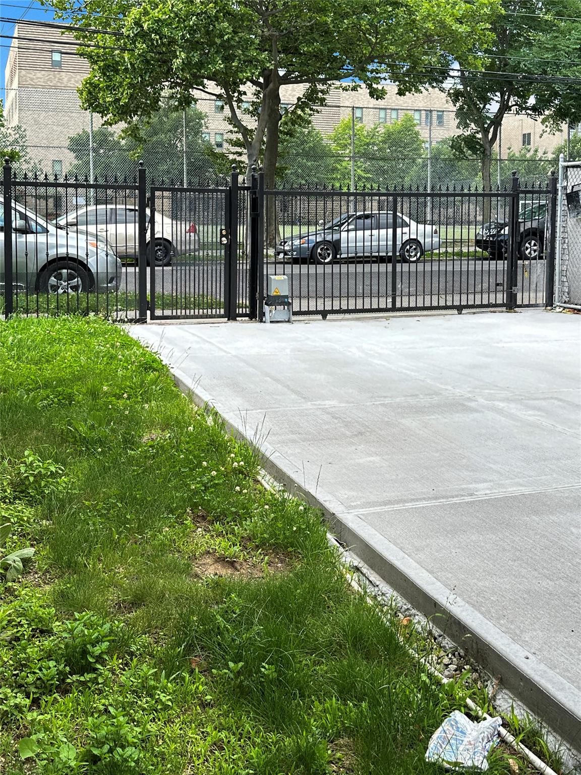 #5 photo, 10835 157th Street, Jamaica , NY 11433