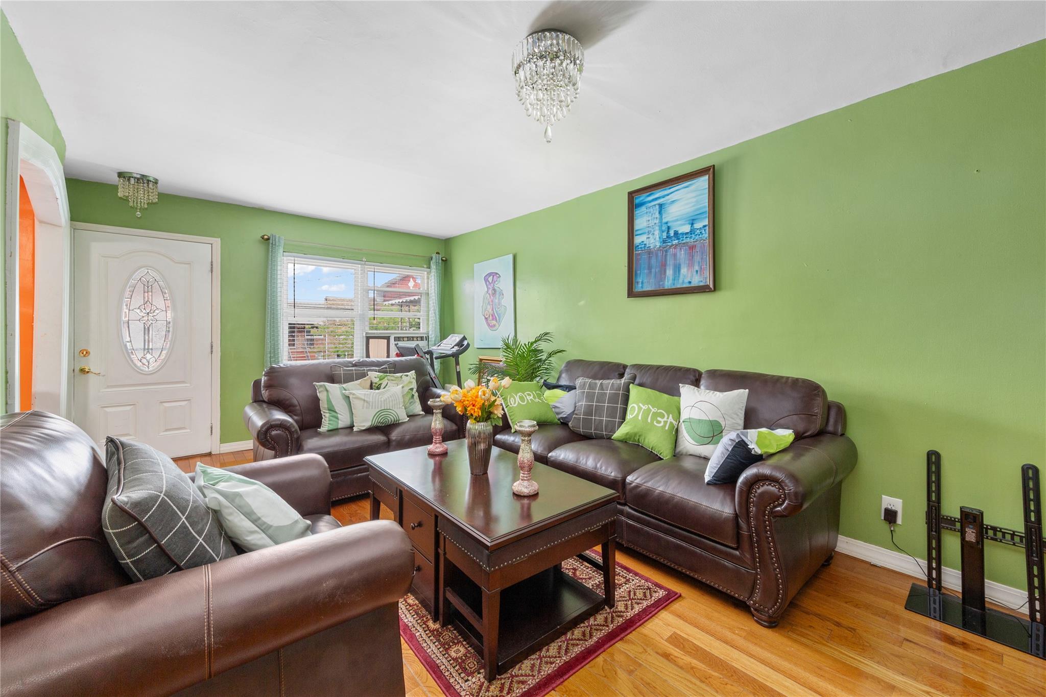 #2 photo, 1157 E 102nd Street, ブルックリン区 Brooklyn , NY 11236