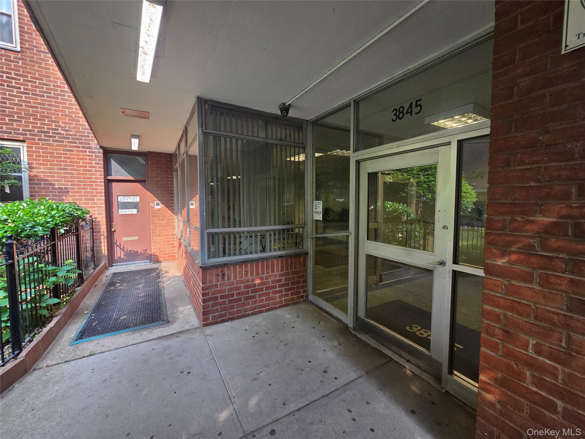 #4 photo, 3845 Sedgwick Avenue, ブロンクス区 Bronx , NY 10463