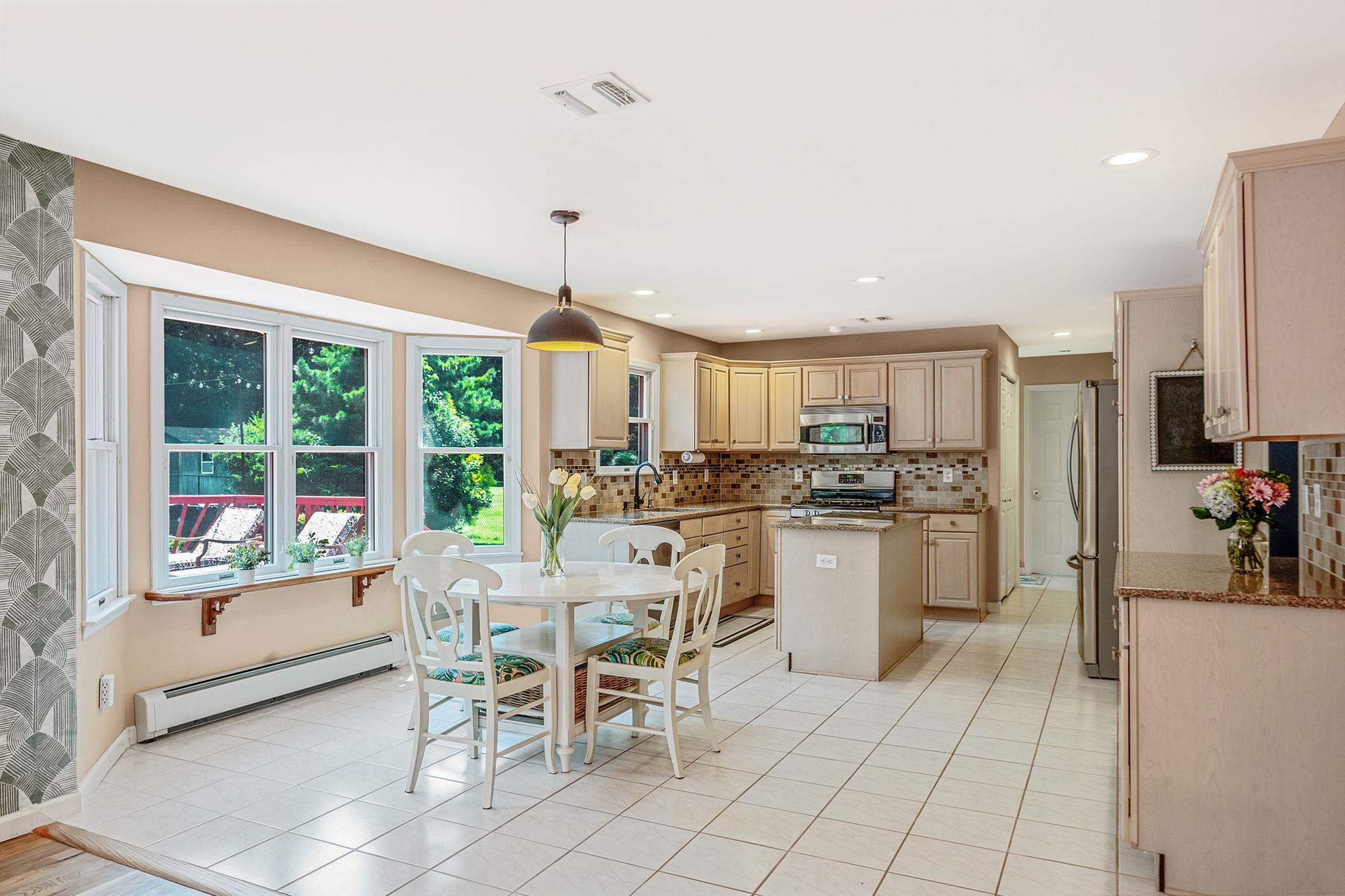 #17 photo, 85 Caramel Road, Commack , NY 11725