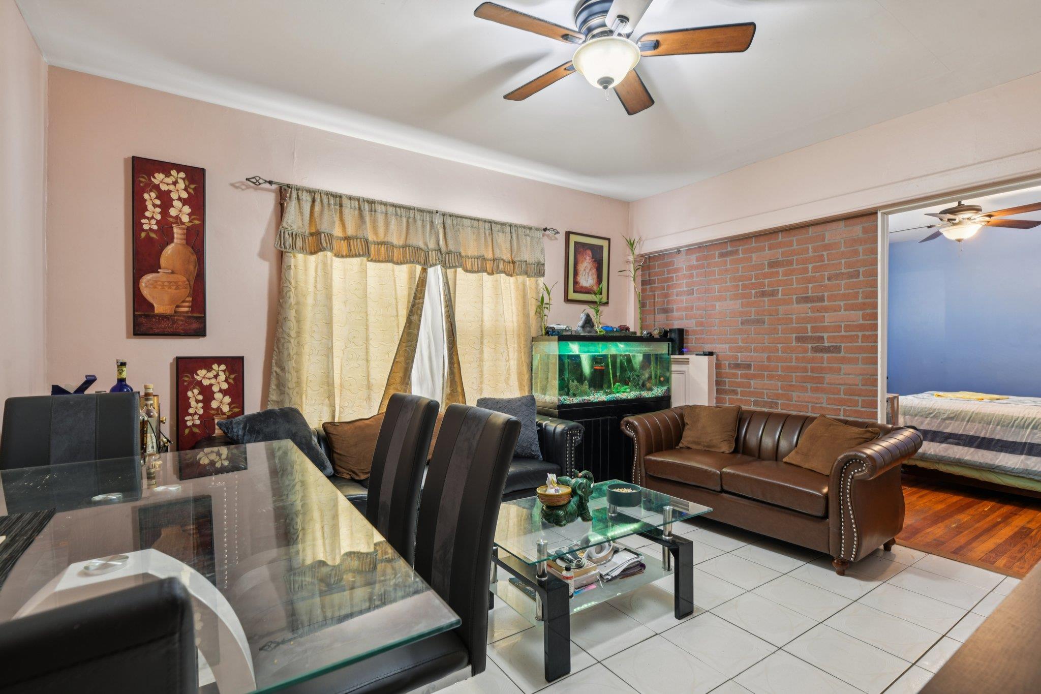 #8 photo, 9406 76th Street, クイーンズ区 Ozone Park , NY 11416