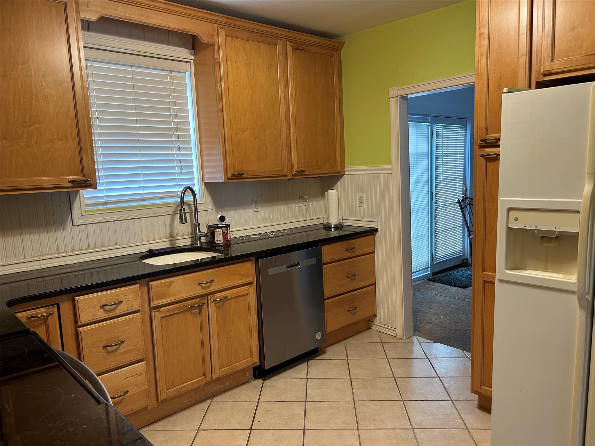 #4 photo, 42 Columbia Street, Poughkeepsie , NY 12601