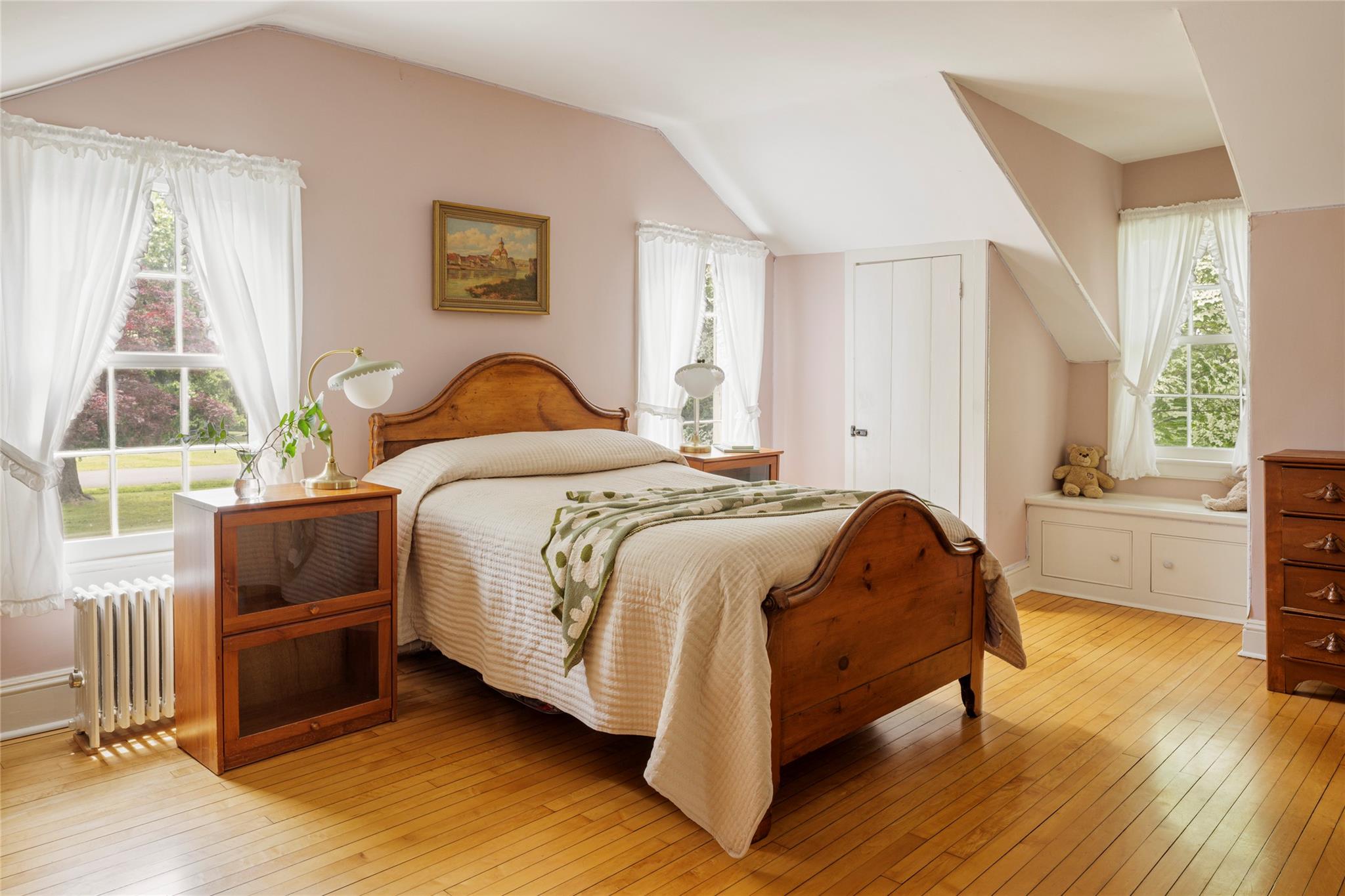 #19 photo, 797 Western Road, Call Listing Agent , NY 12033