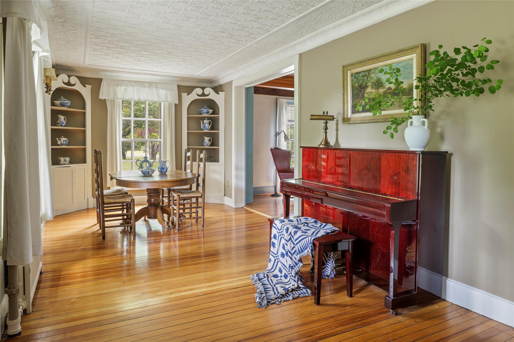 #7 photo, 797 Western Road, Call Listing Agent , NY 12033