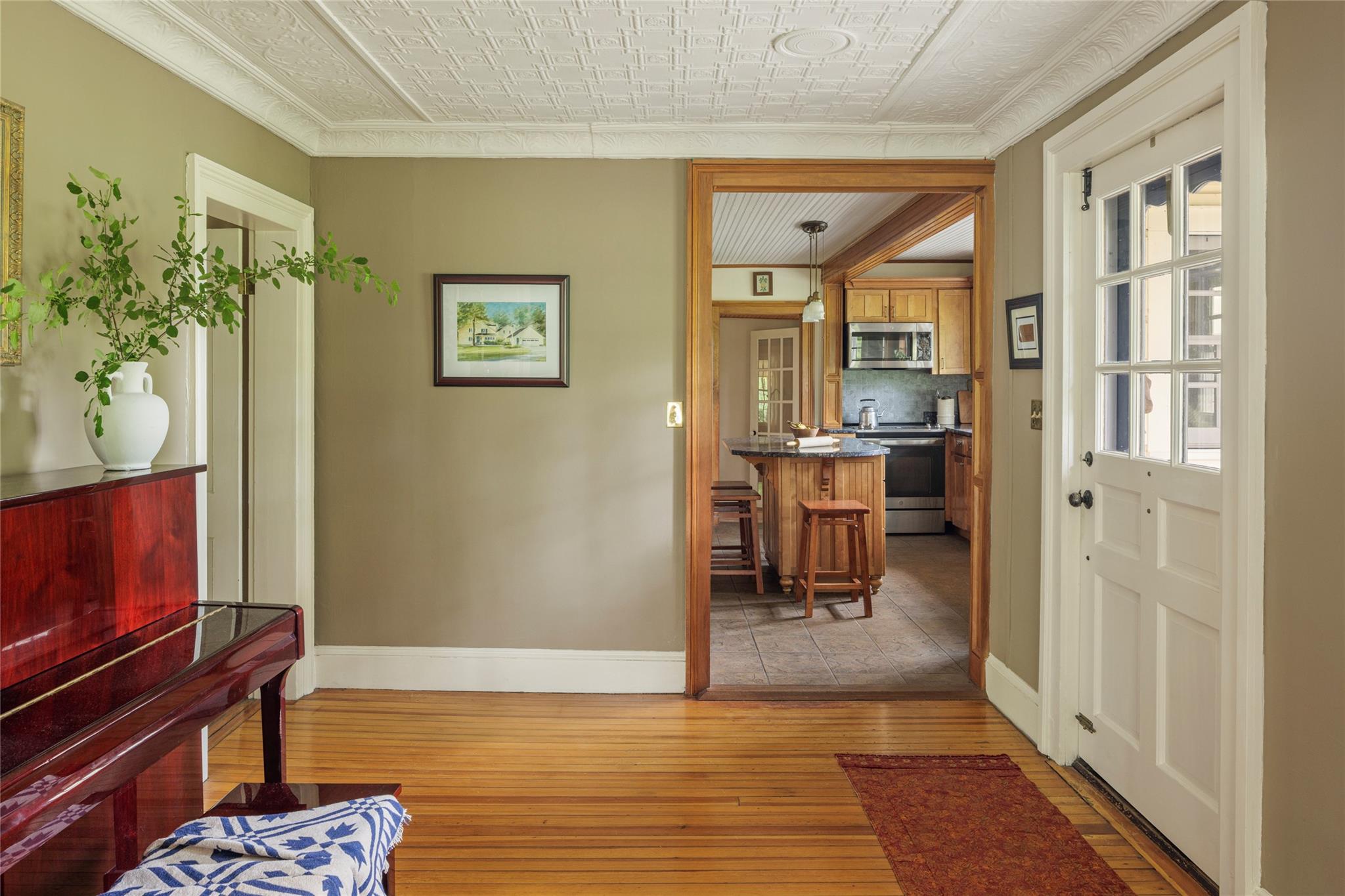 #8 photo, 797 Western Road, Call Listing Agent , NY 12033