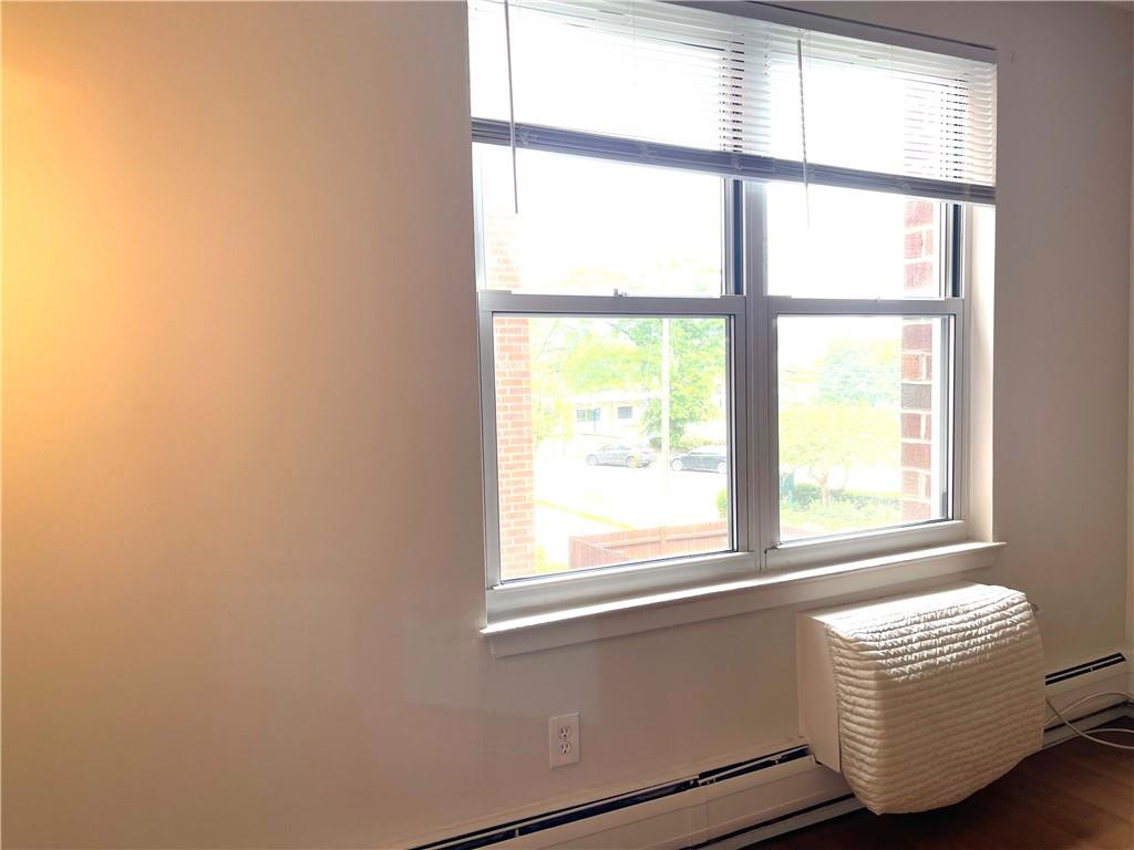 #13 photo, 35 Park Avenue, Suffern , NY 10901