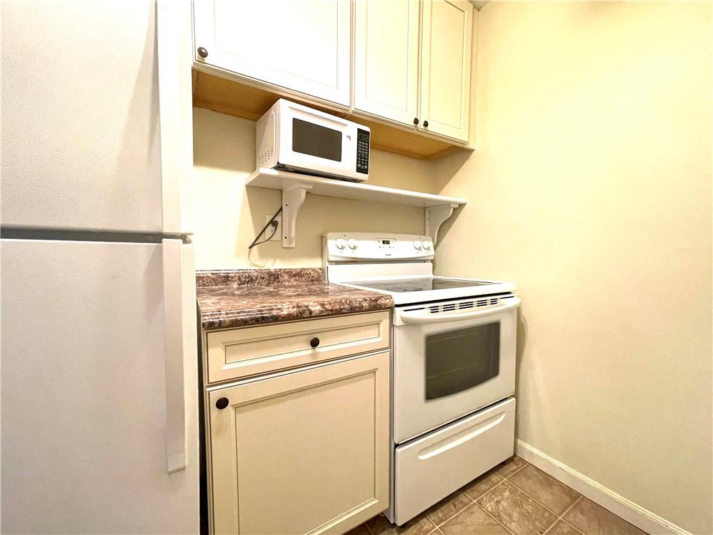 #18 photo, 35 Park Avenue, Suffern , NY 10901