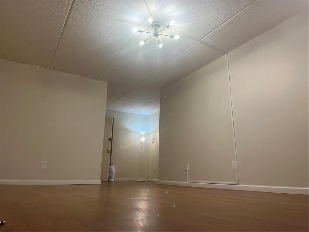 #9 photo, 35 Park Avenue, Suffern , NY 10901