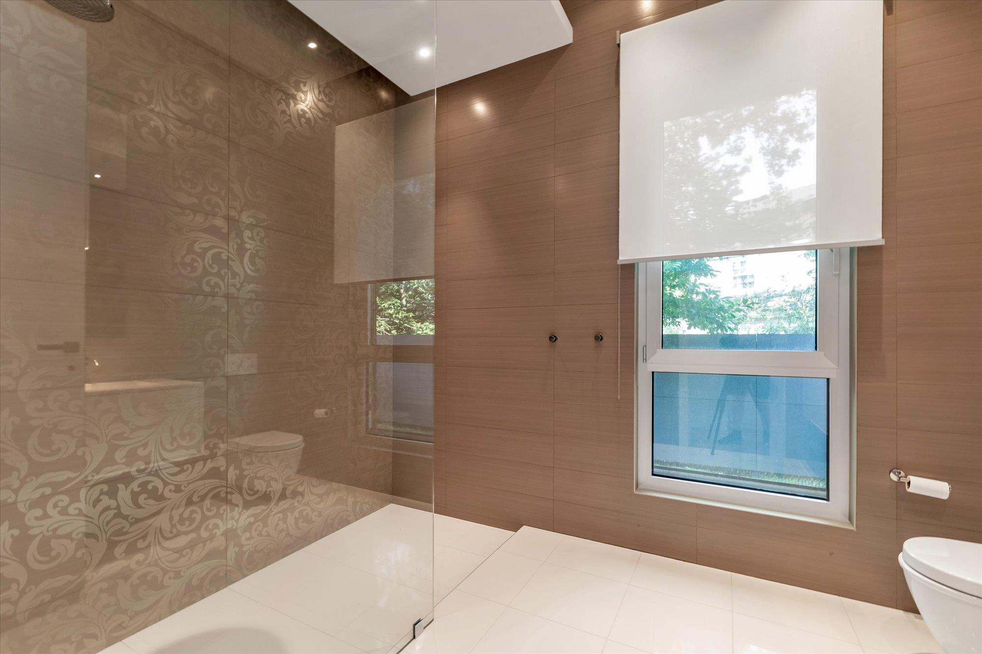 #16 photo, 1555 Stevenson Road, ナッソー郡 Hewlett , NY 11557