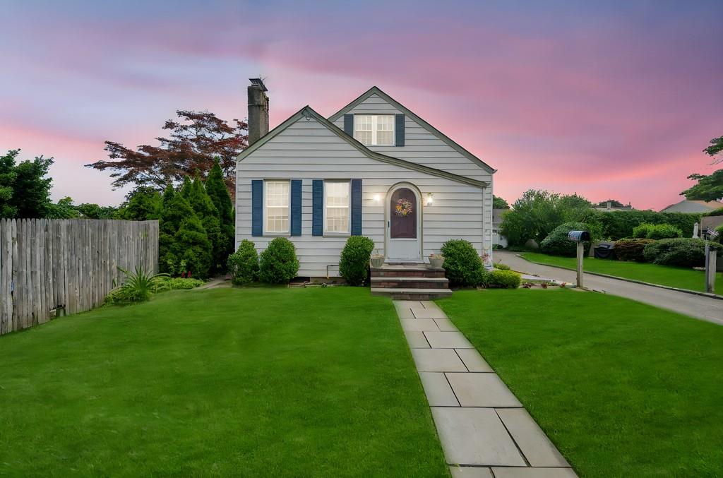 #1 photo, 29 East Street, 長島 Hicksville , NY 11801
