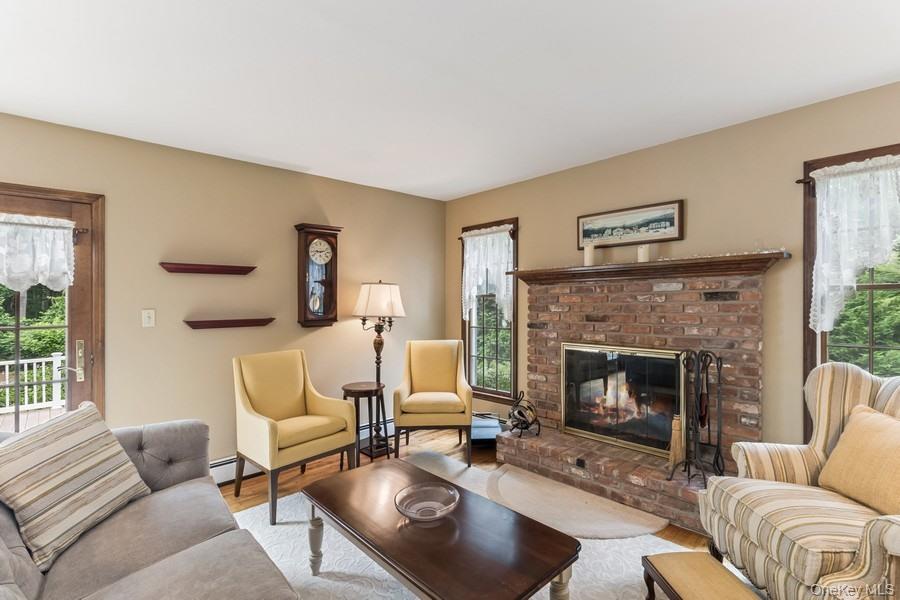 #6 photo, 6295 N Country Road, サフォーク郡 Wading River , NY 11792