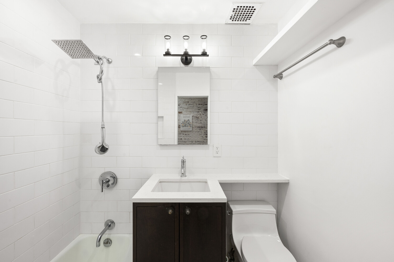 #11 photo, 221 W 21ST Street, マンハッタン Chelsea , NY 10011