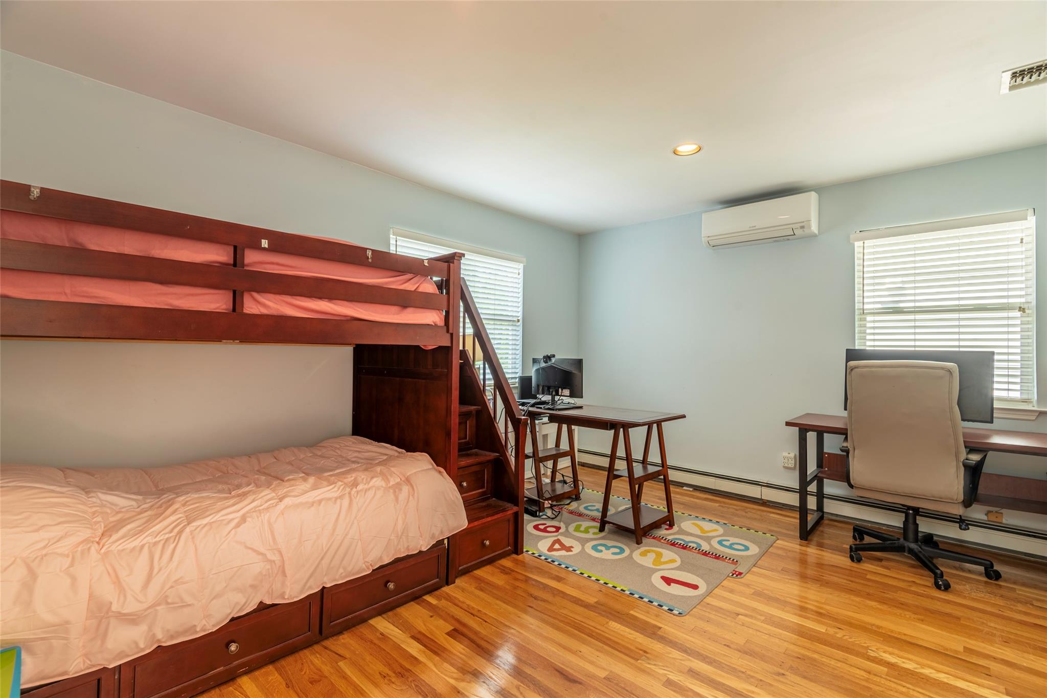 #19 photo, 53 Vista Hill Road, ナッソー郡 Great Neck , NY 11021