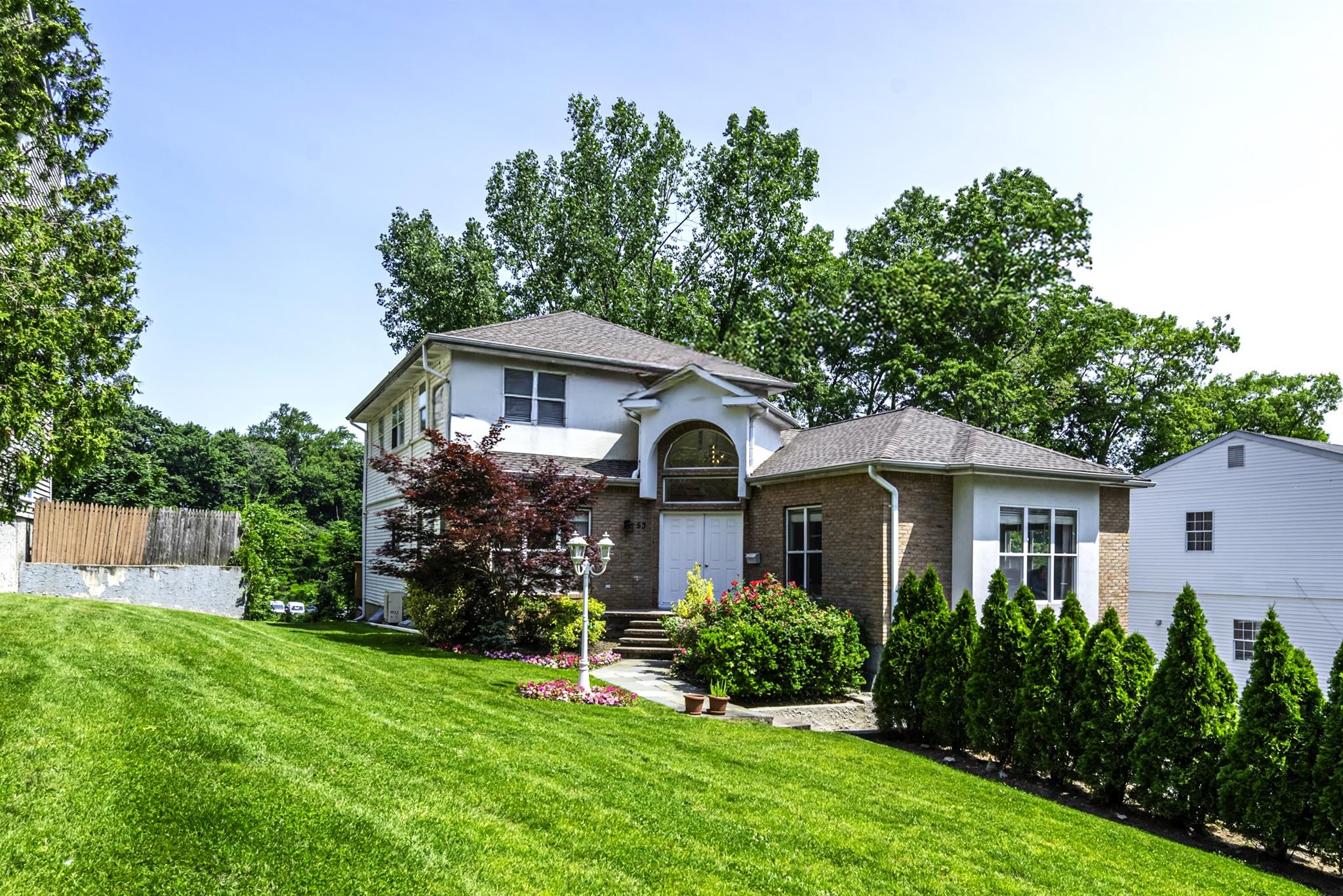 #2 photo, 53 Vista Hill Road, ナッソー郡 Great Neck , NY 11021