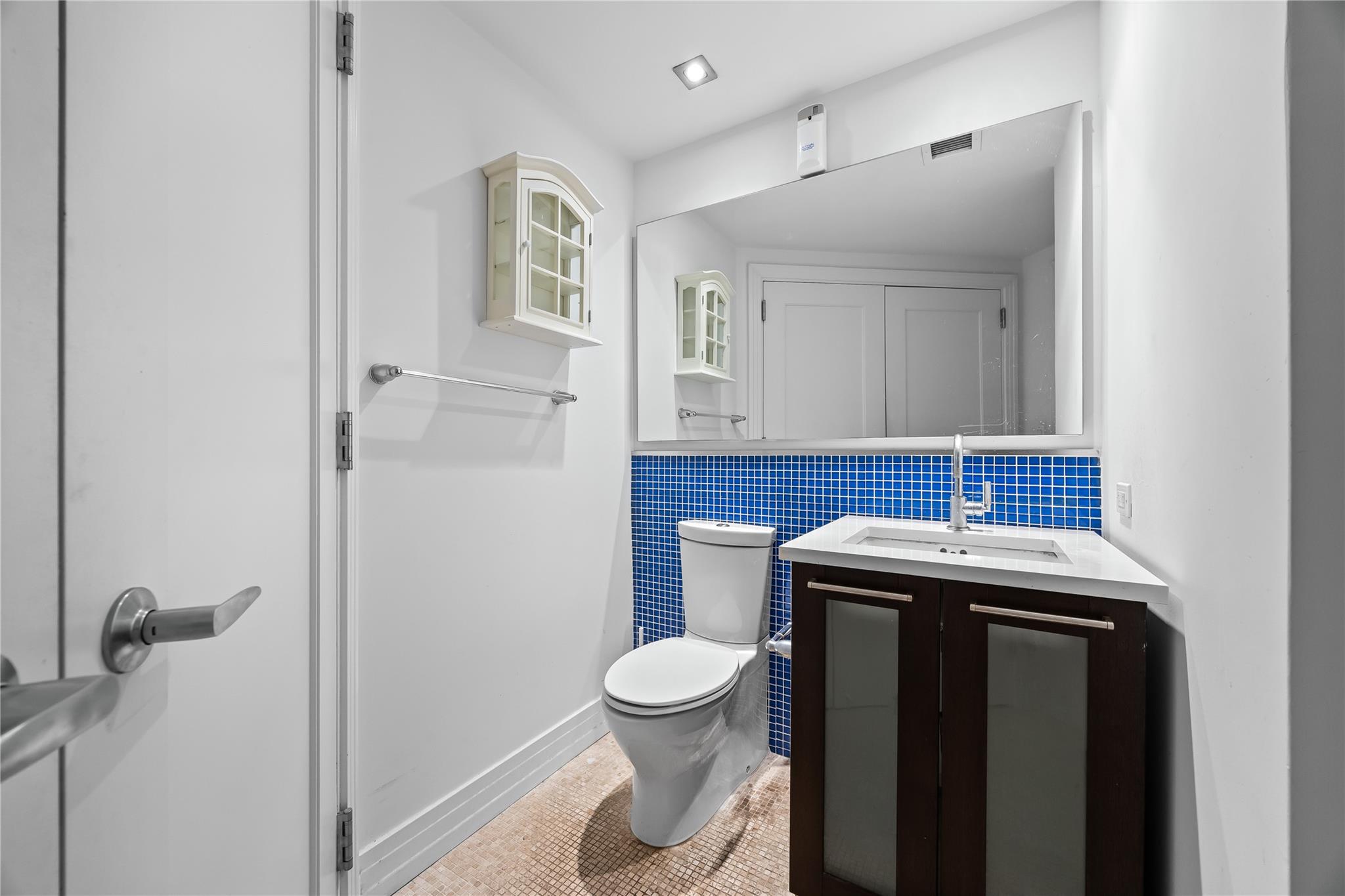 #15 photo, 64-05 Yellowstone Boulevard, クイーンズ区 Forest Hills , NY 11375