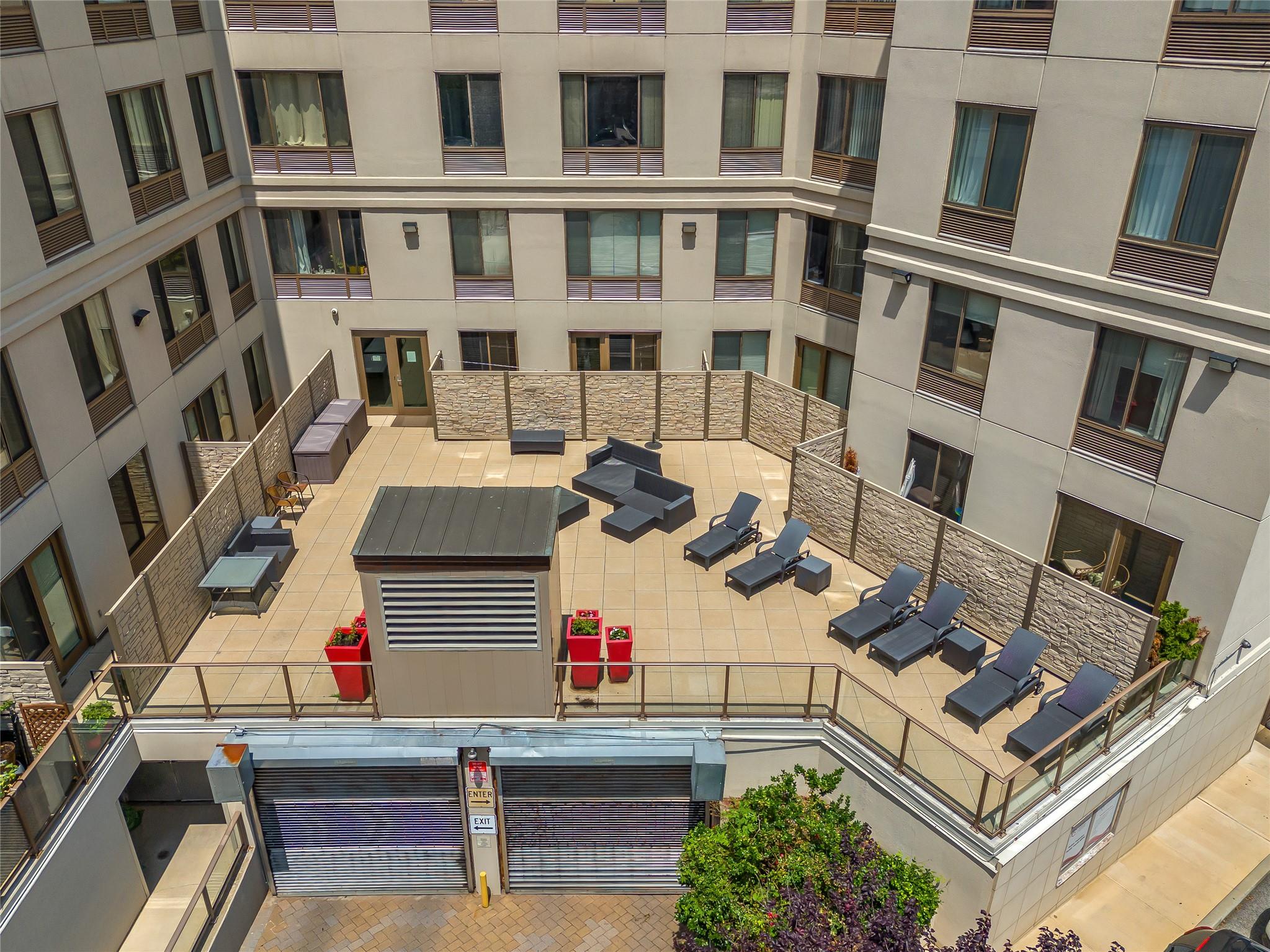 #5 photo, 64-05 Yellowstone Boulevard, クイーンズ区 Forest Hills , NY 11375