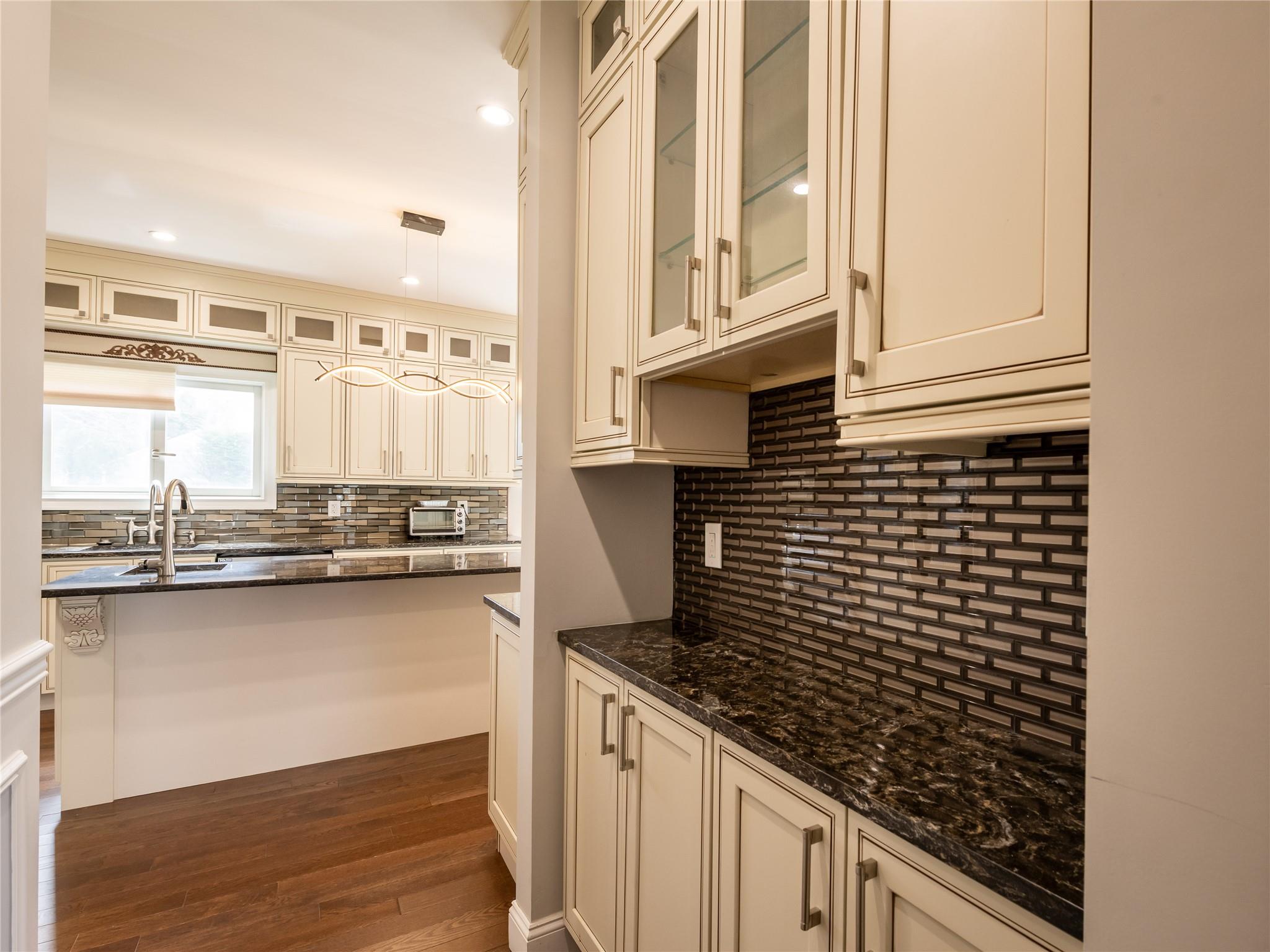 #12 photo, 19 Glenwood Road, ナッソー郡 Glen Head , NY 11545