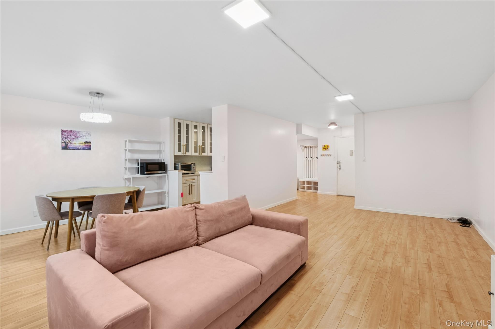 #6 photo, 102-30 66th Road, クイーンズ区 Forest Hills , NY 11375