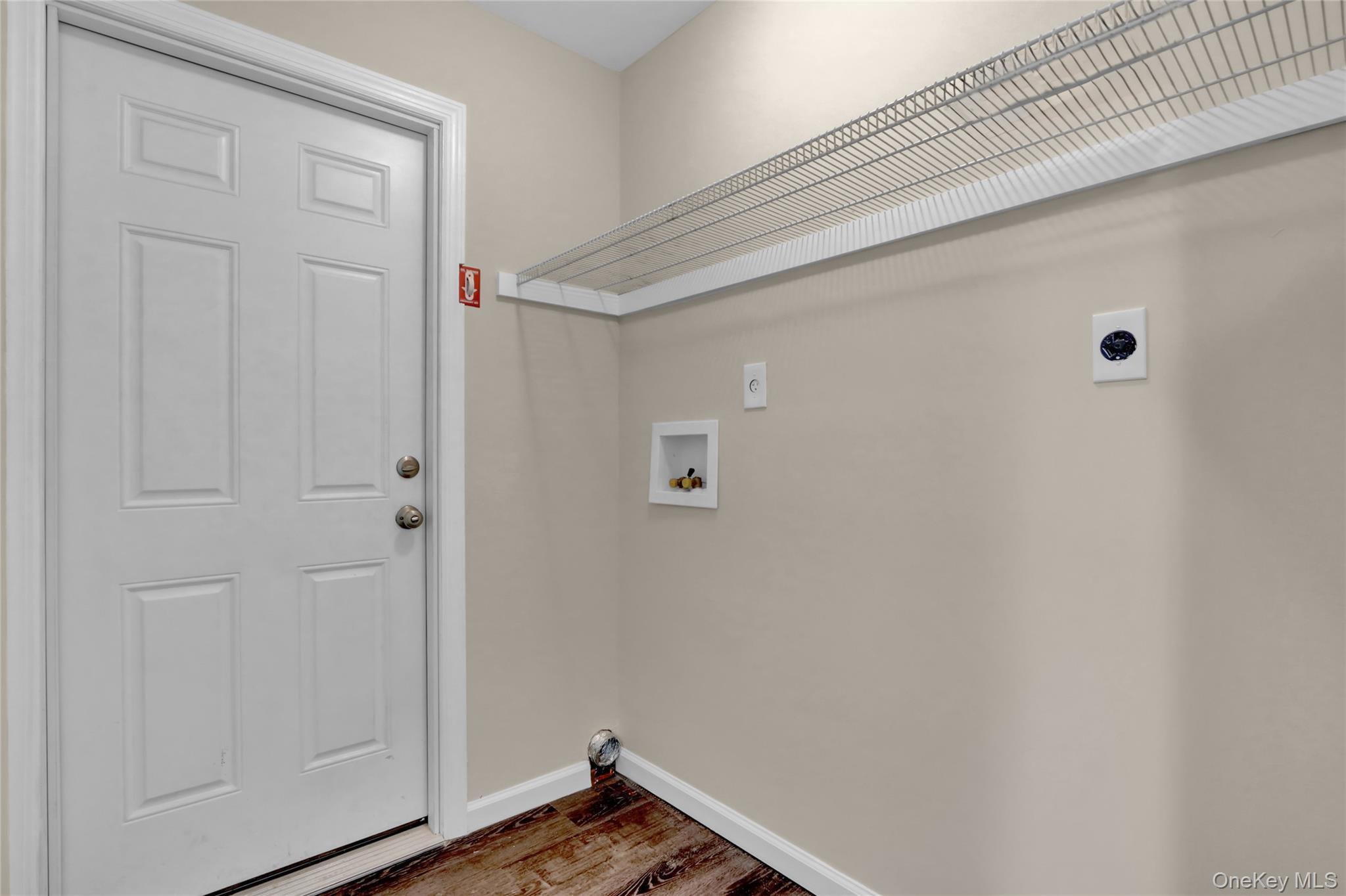 #8 photo, 96 Biltmore Drive, サフォーク郡 Mastic Beach , NY 11951