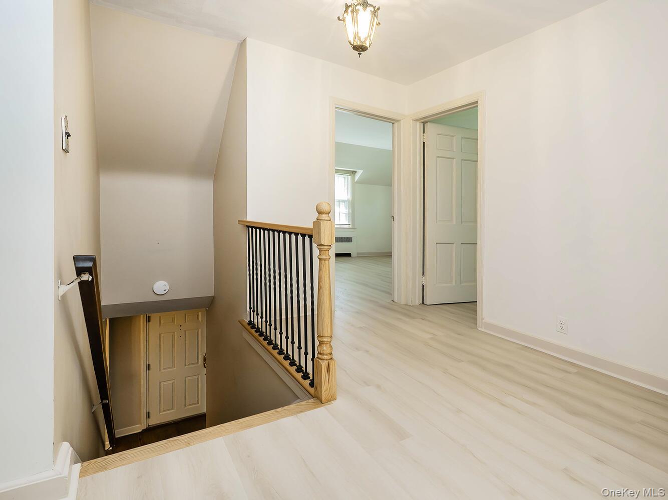 #18 photo, 221 Manhasset Avenue, ナッソー郡 Manhasset , NY 11030