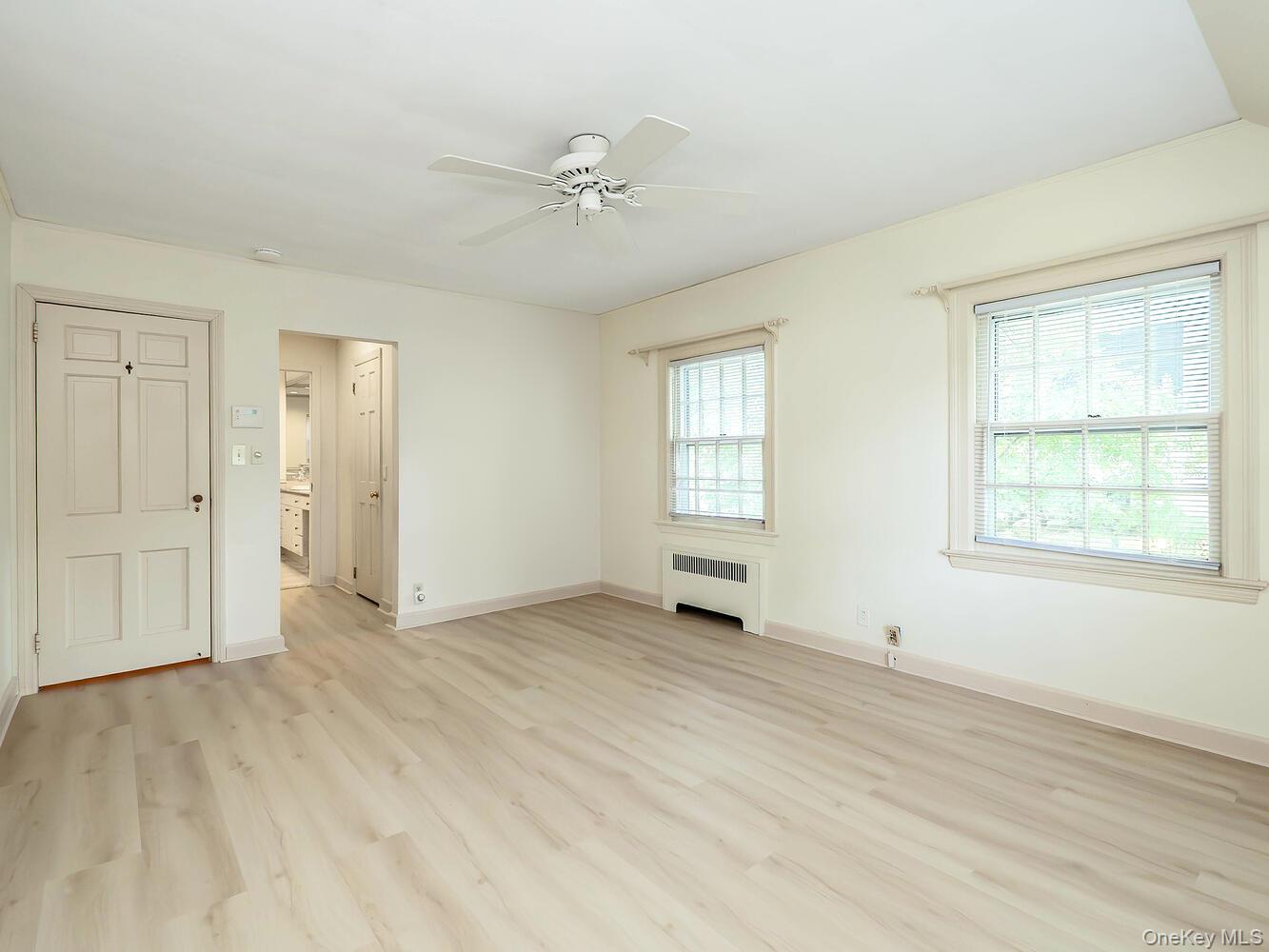 #20 photo, 221 Manhasset Avenue, ナッソー郡 Manhasset , NY 11030