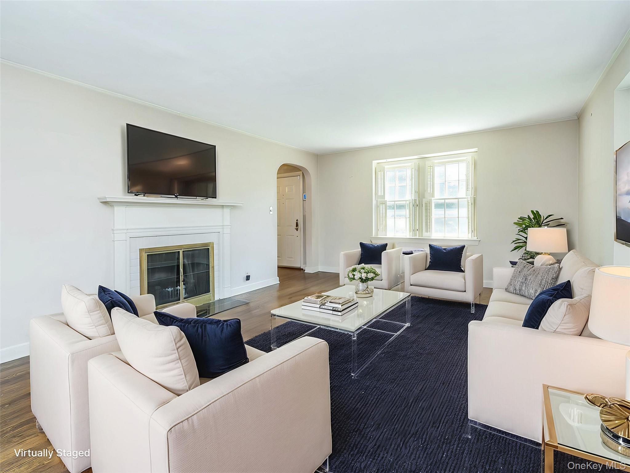 #5 photo, 221 Manhasset Avenue, ナッソー郡 Manhasset , NY 11030