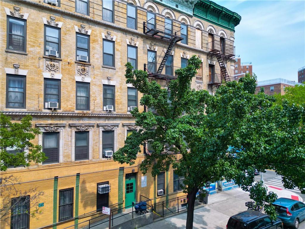 #2 photo, 2090 Madison Avenue, マンハッタン New York (Manhattan) , NY 10037