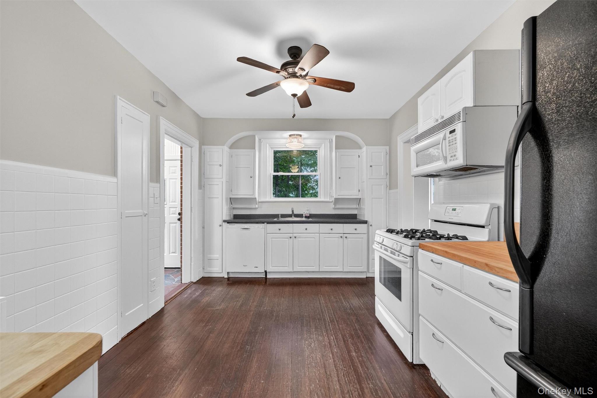 #8 photo, 54 New Hempstead Road, New City , NY 10956