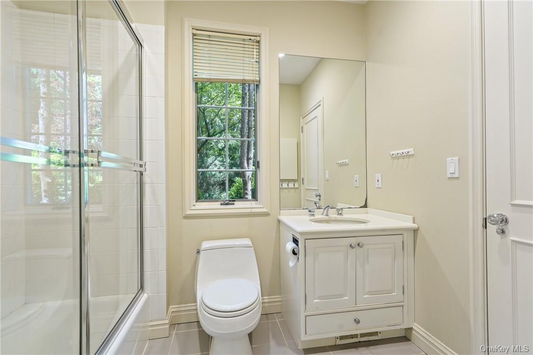 #18 photo, 9 Lincoln Woods, Purchase , NY 10577