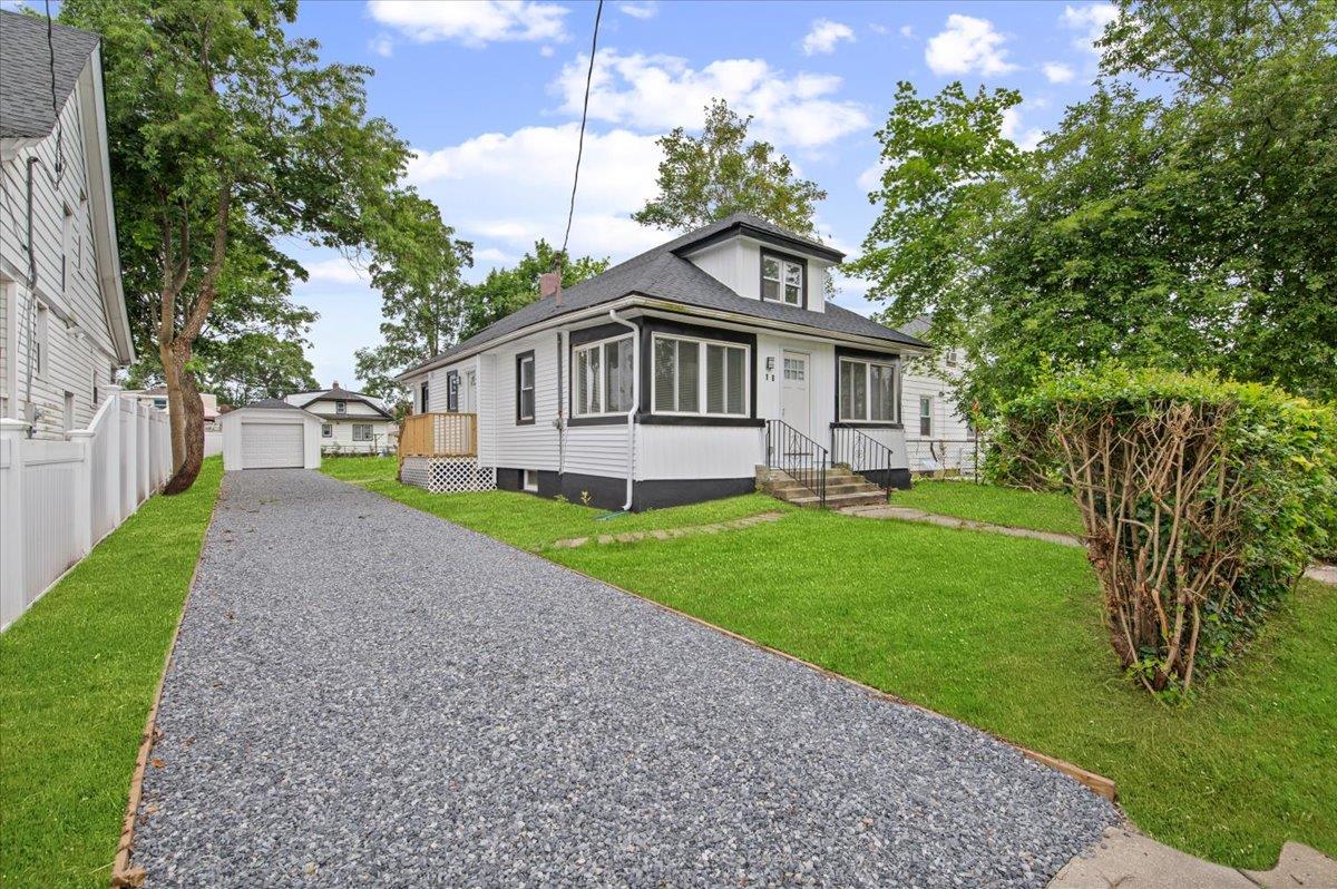 #1 photo, 18 Evans Avenue, 長島 Freeport , NY 11520