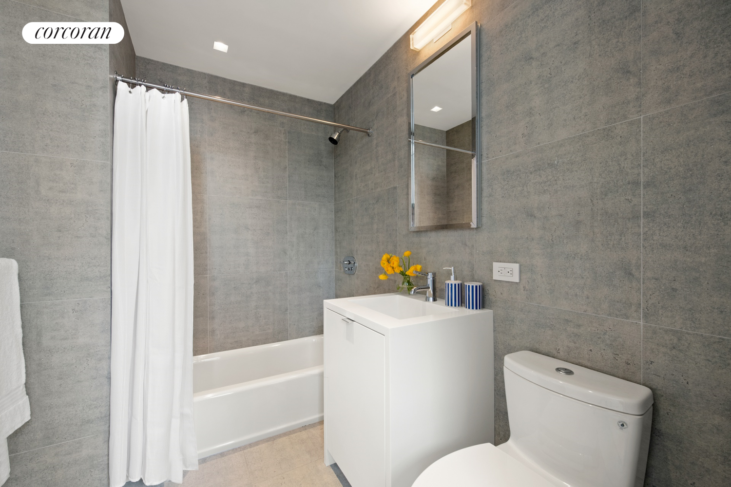 #14 photo, 270 BROADWAY, マンハッタン Tribeca , NY 10007