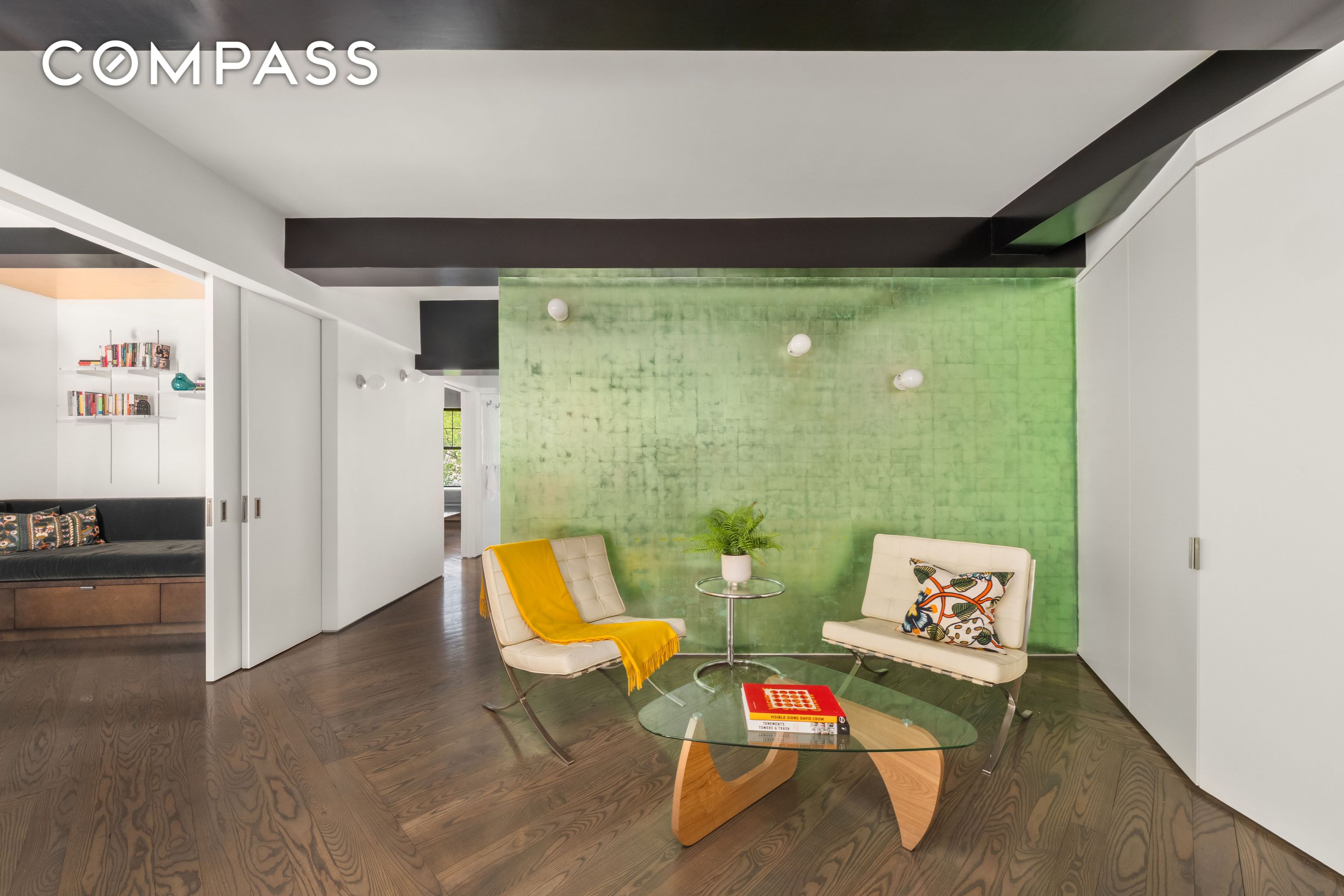 #3 photo, 170 2nd Avenue, マンハッタン East Village , NY 10003