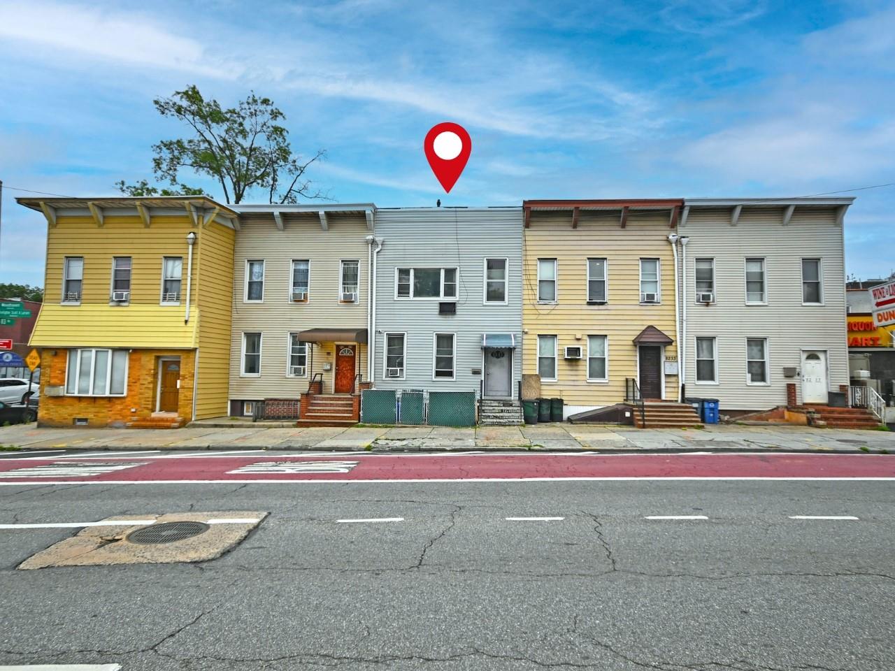 #1 photo, 8231 Woodhaven Boulevard, 皇后區 Glendale , NY 11385